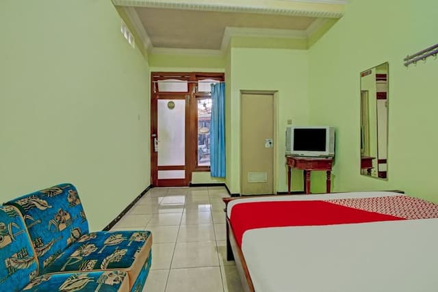 Economy Double Room