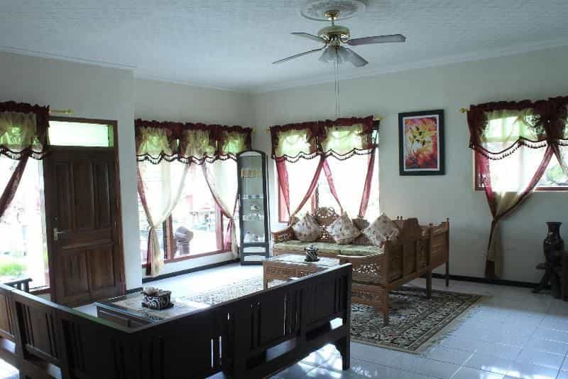 Marry Ind Gunung Kawi Guest House Malang Marry Ind Gunung Kawi Guest House Malang