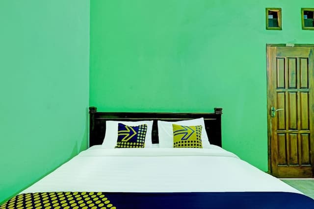 Economy Double Room