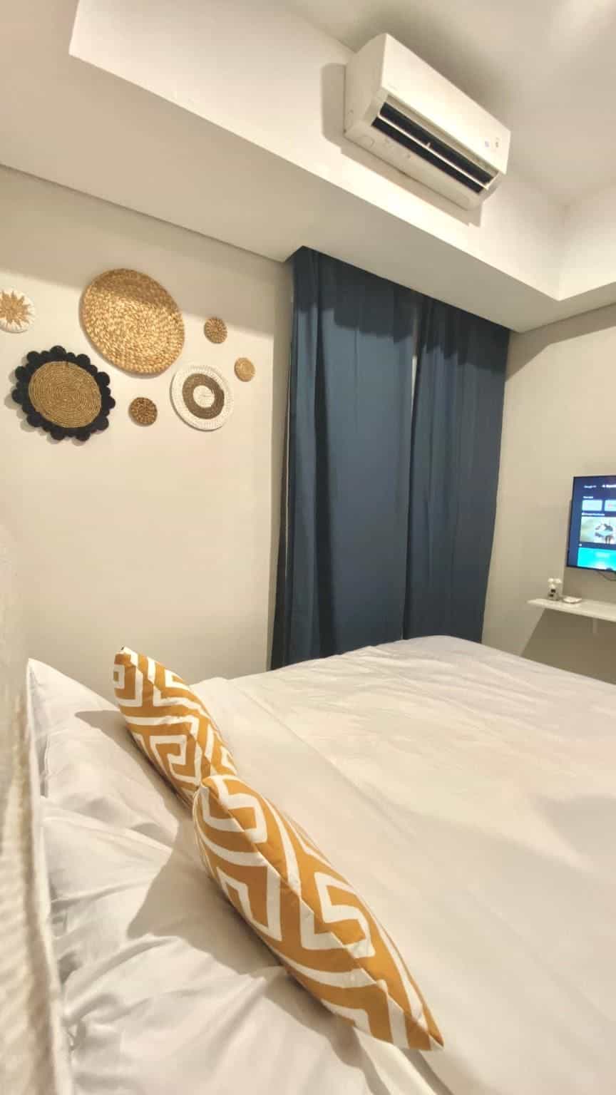 Apartment Studio - Netflix near Taman Anggrek Apartment Studio - Netflix near Taman Anggrek