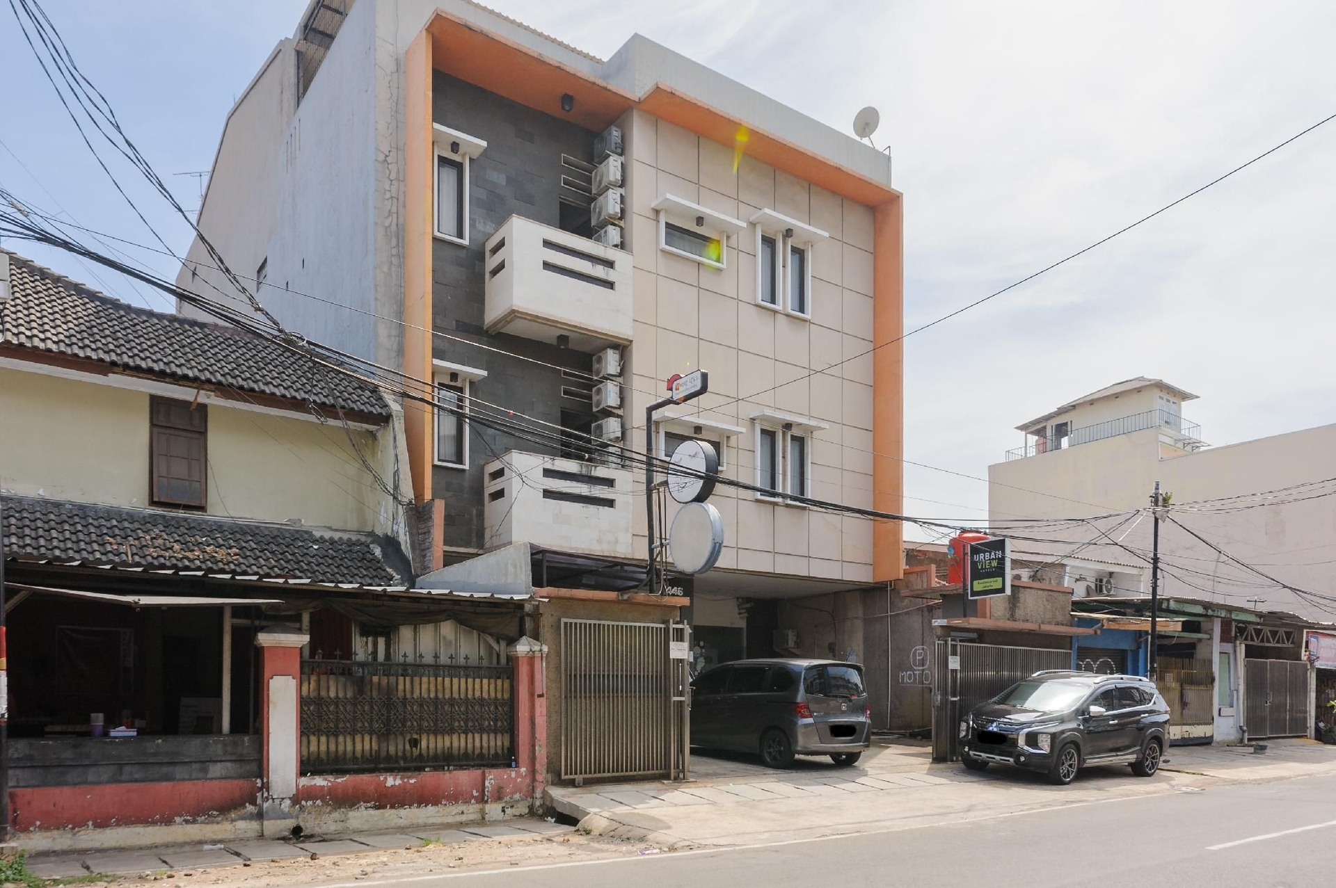 เออร์เบินวิว โฮเทล เรสซิเดนซ์ 446 ตันจุง ดูเร็น (Urbanview Hotel Residence 446 Tanjung Duren)1