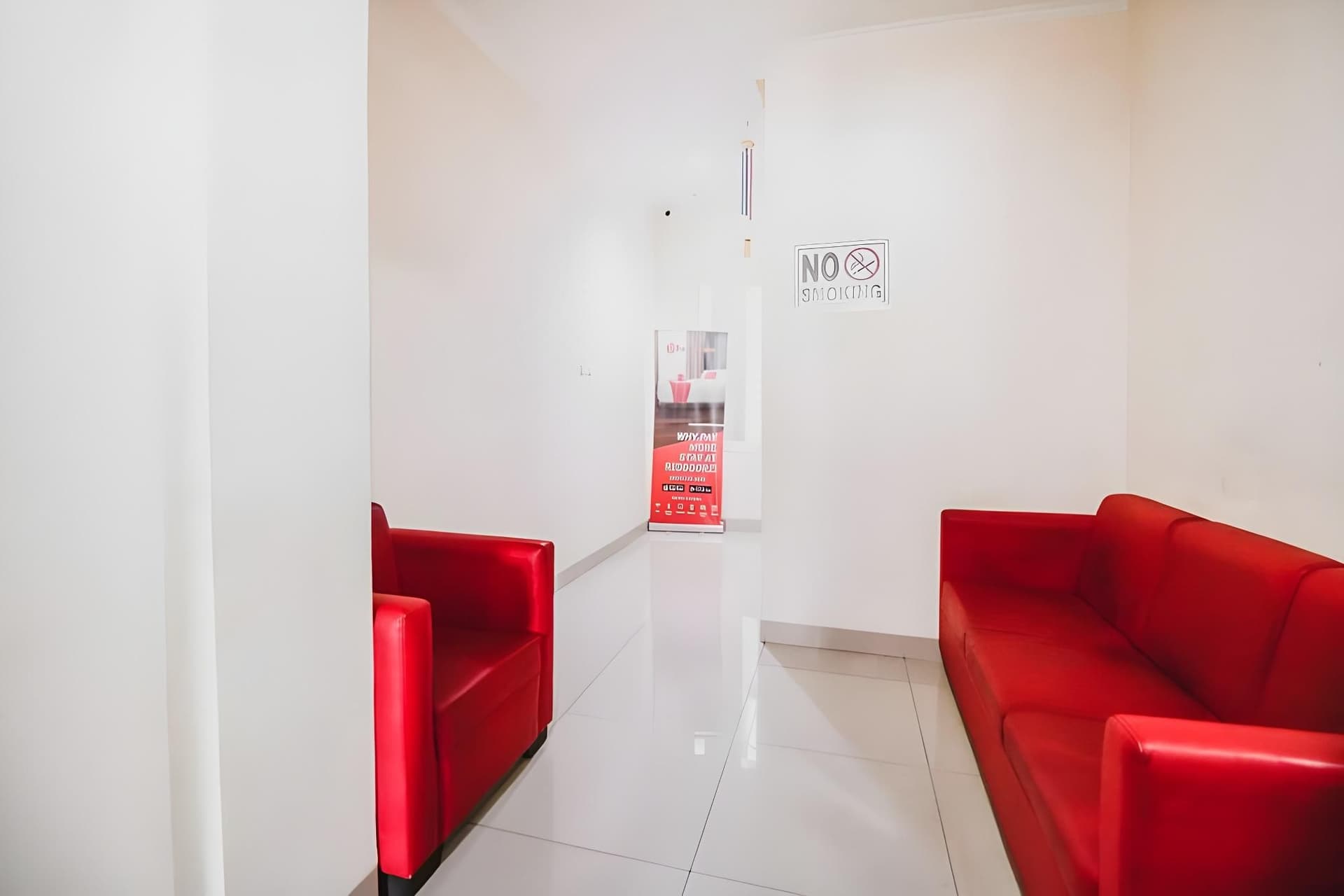 RedDoorz Plus near Mall Ciputra Jakarta RedDoorz Plus near Mall Ciputra Jakarta