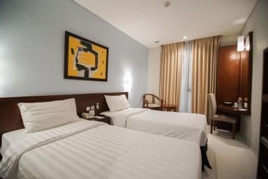 Standard Twin Room - Non-Smoking