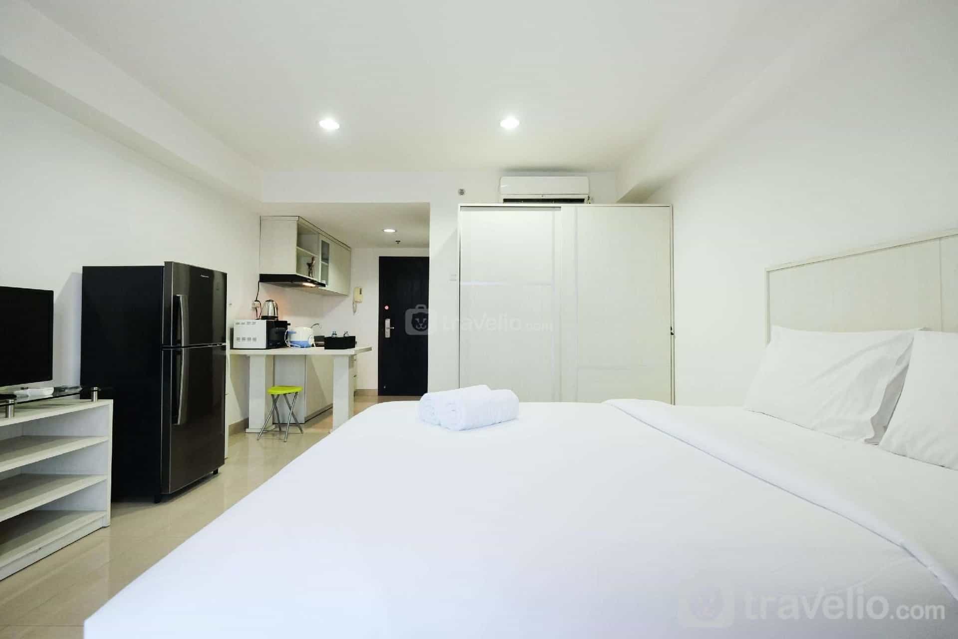 Cozy Studio at Tamansari The Hive Apt By Travelio Cozy Studio at Tamansari The Hive Apt By Travelio