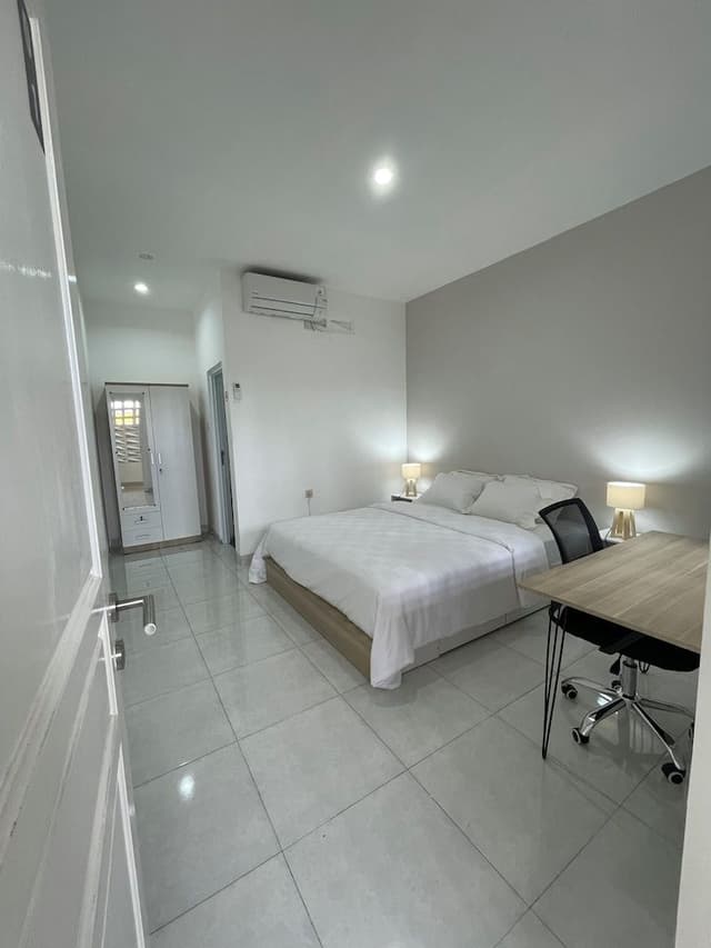 Basic Double or Twin Room