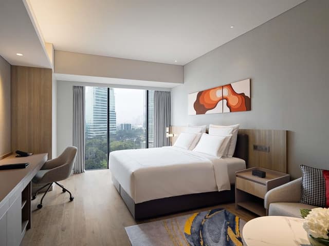 Swiss Advantage Studio With King Size Bed