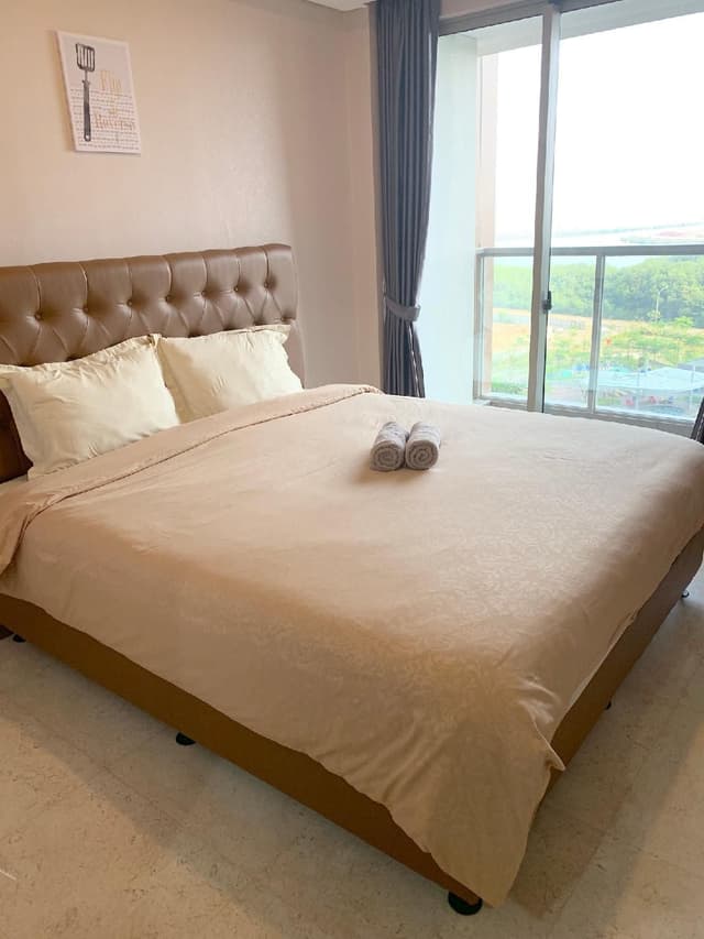 Deluxe View Room