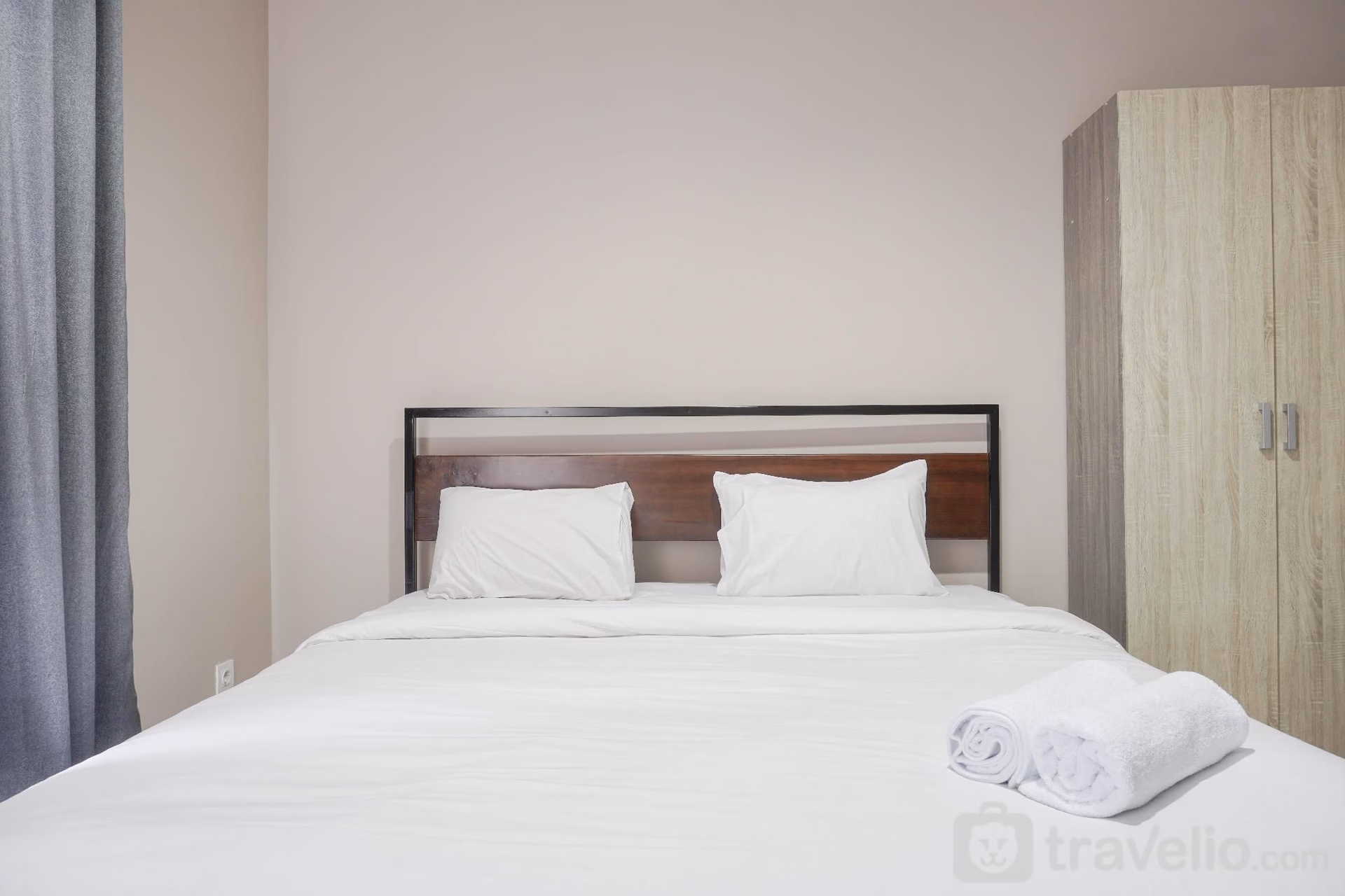 สุดหรู 1ห้องนอน แอท ซิปุตรา อินเตอร์เนชั่นแนล โดย ทราเวลิโอ (Nice Fancy 1BR @ Ciputra International By Travelio)1