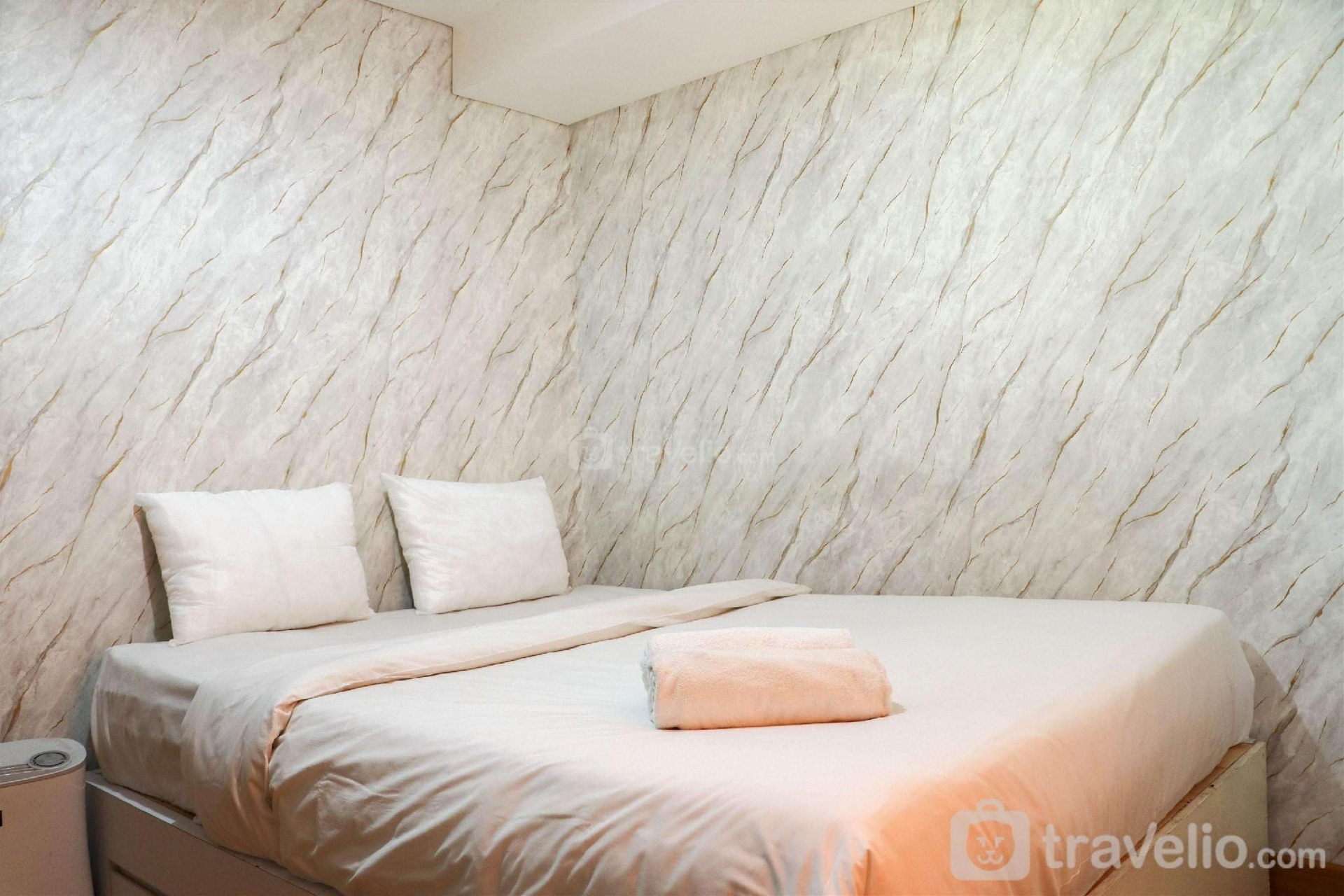 Warm & Homey 2BR Sentraland Cengkareng By Travelio3