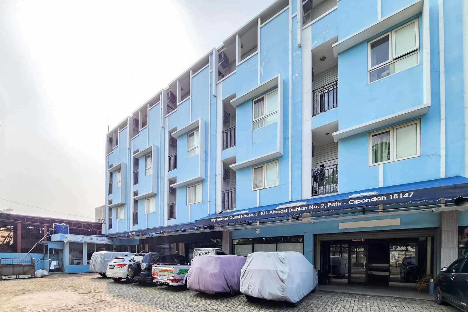 เรดดอร์ซ ใกล้โรงพยาบาลมณดายา รอยัล ปูริ เรดดอร์ซ ใกล้โรงพยาบาลมณดายา รอยัล ปูริ