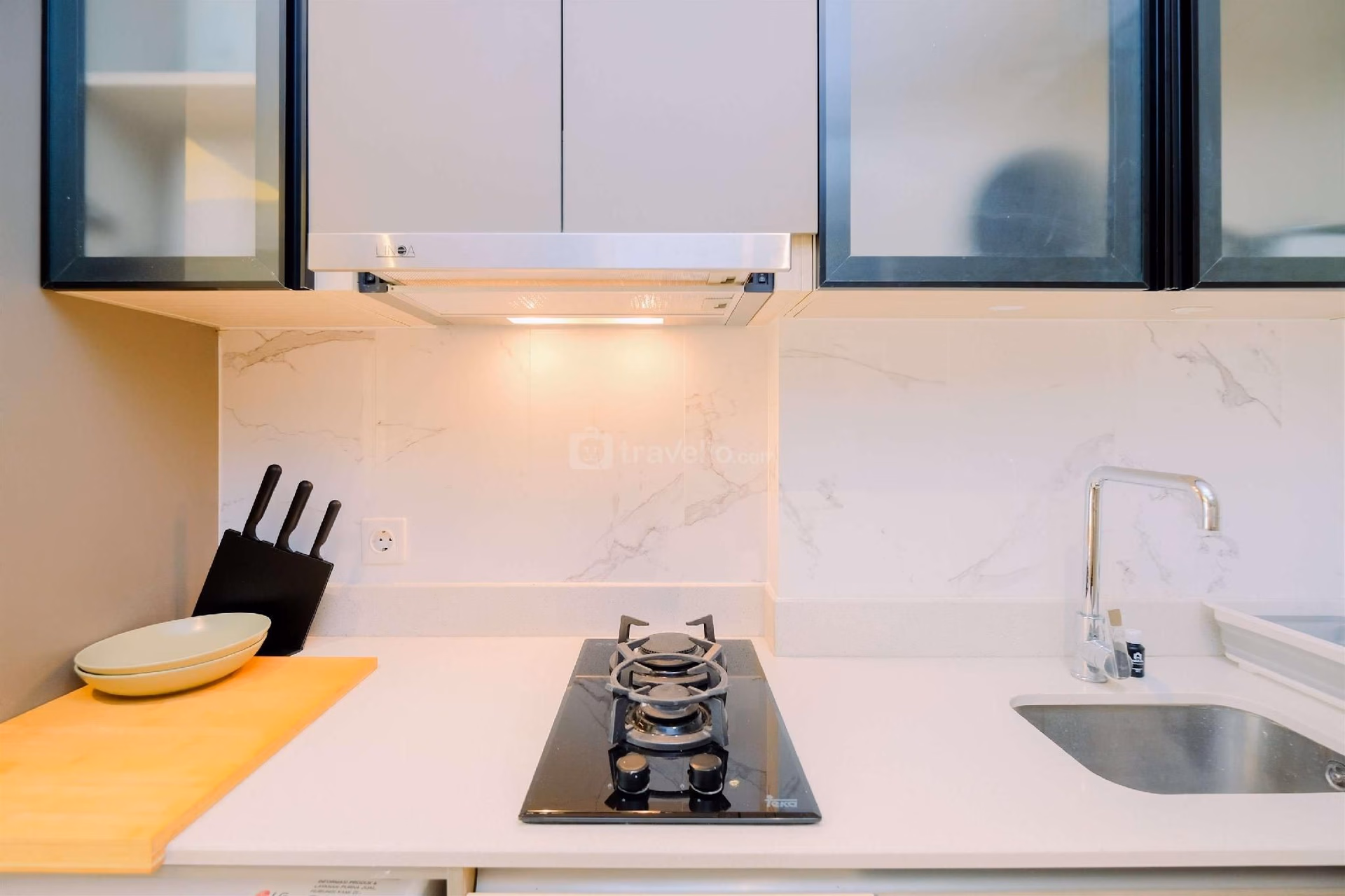 สตูดิโอดีไซน์ทันสมัยและแสนสบายที่โกลด์โคสต์ โดยทราเวลลิโอ (ModernLook and Comfy Studio Gold Coast By Travelio)3