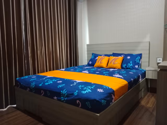 One Bed Room