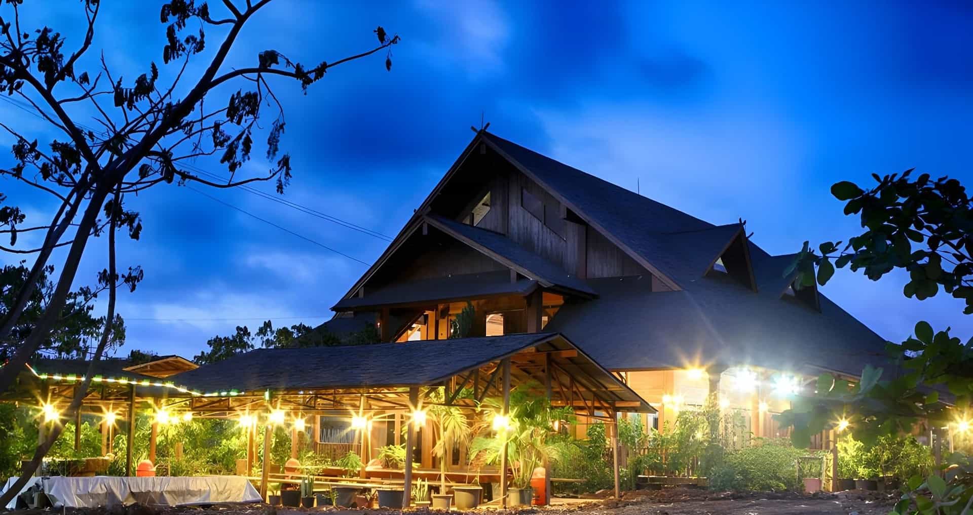 เรดดอร์ซ รีสอร์ต แอท ตามัน วิซาตา แมนโกรฟ เรดดอร์ซ รีสอร์ต แอท ตามัน วิซาตา แมนโกรฟ