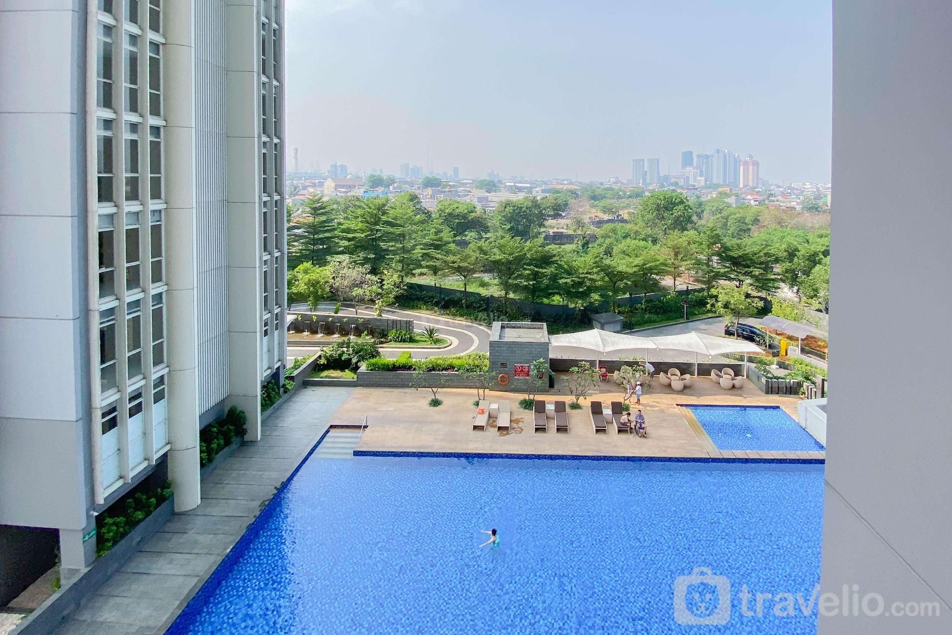 สตูดิโอมินิมอลที่ซิปุตรา อินเตอร์เนชั่นแนล โดยทราเวลลิโอ (Studio Minimalis Ciputra International By Travelio)0