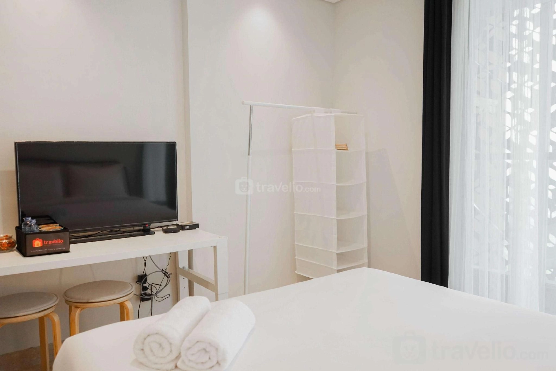 สตูดิโอใหม่ตกแต่งพร้อมที่โกลด์โคสต์ พีไอเค โดยเทรเวลิโอ (New Furnished Studio at Gold Coast PIK By Travelio)2