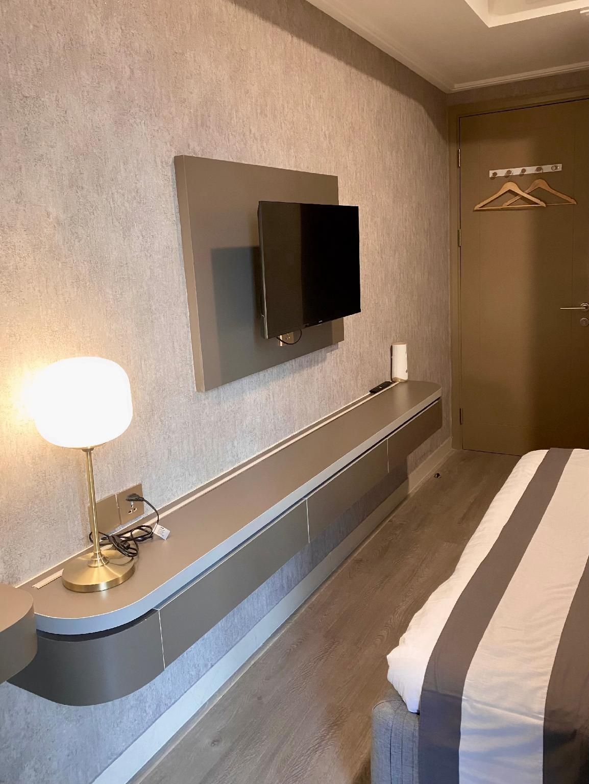 อพาร์ตเมนต์ 1 ห้องนอน วิวทะเล สวยมีสไตล์ ที่โกลด์โคสต์ พีไอเค (Goldcoast PIK Aesthetic Seaview 1 BR Apartment)3