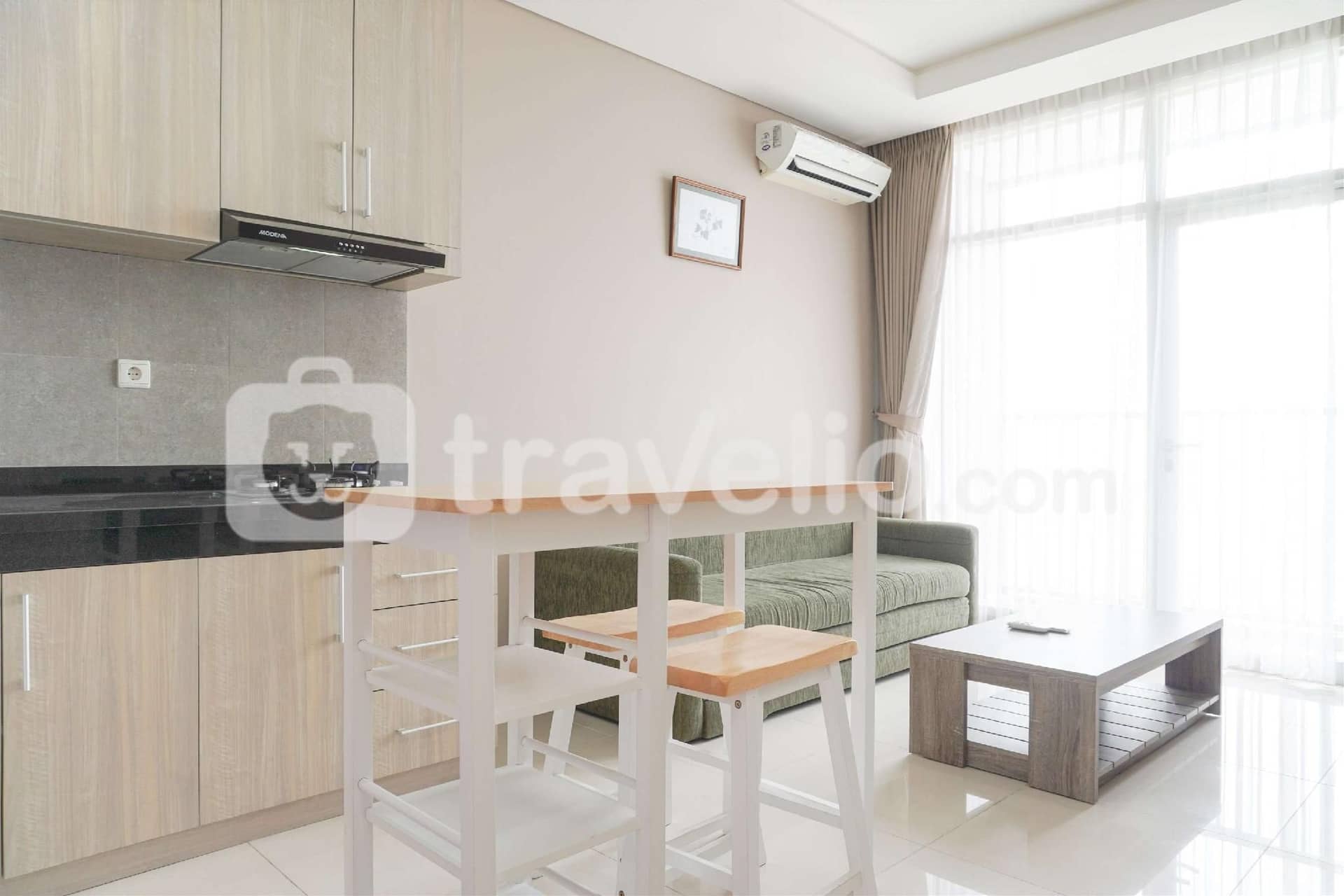 Homey 1BR Ciputra International Apt By Travelio Homey 1BR Ciputra International Apt By Travelio