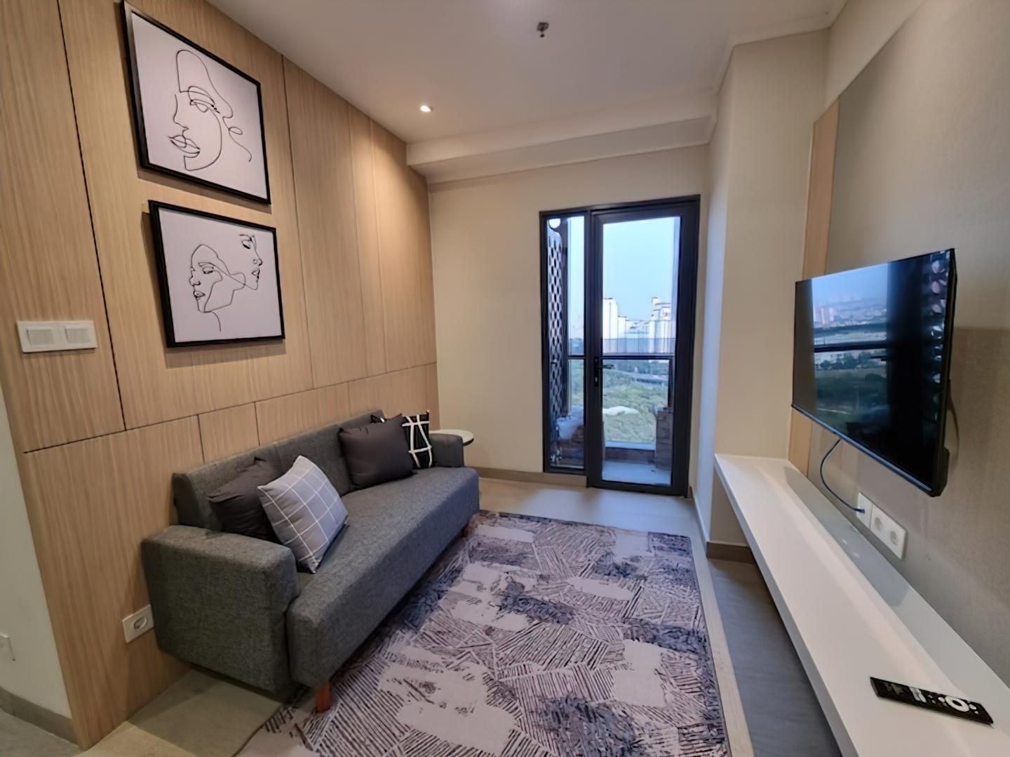เจไอ เอ็กซ์โป เมนารา จาการ์ตา ลักชัวรี อพาร์ตเมนต์ (JI Expo Menara Jakarta Luxury Apartments)2