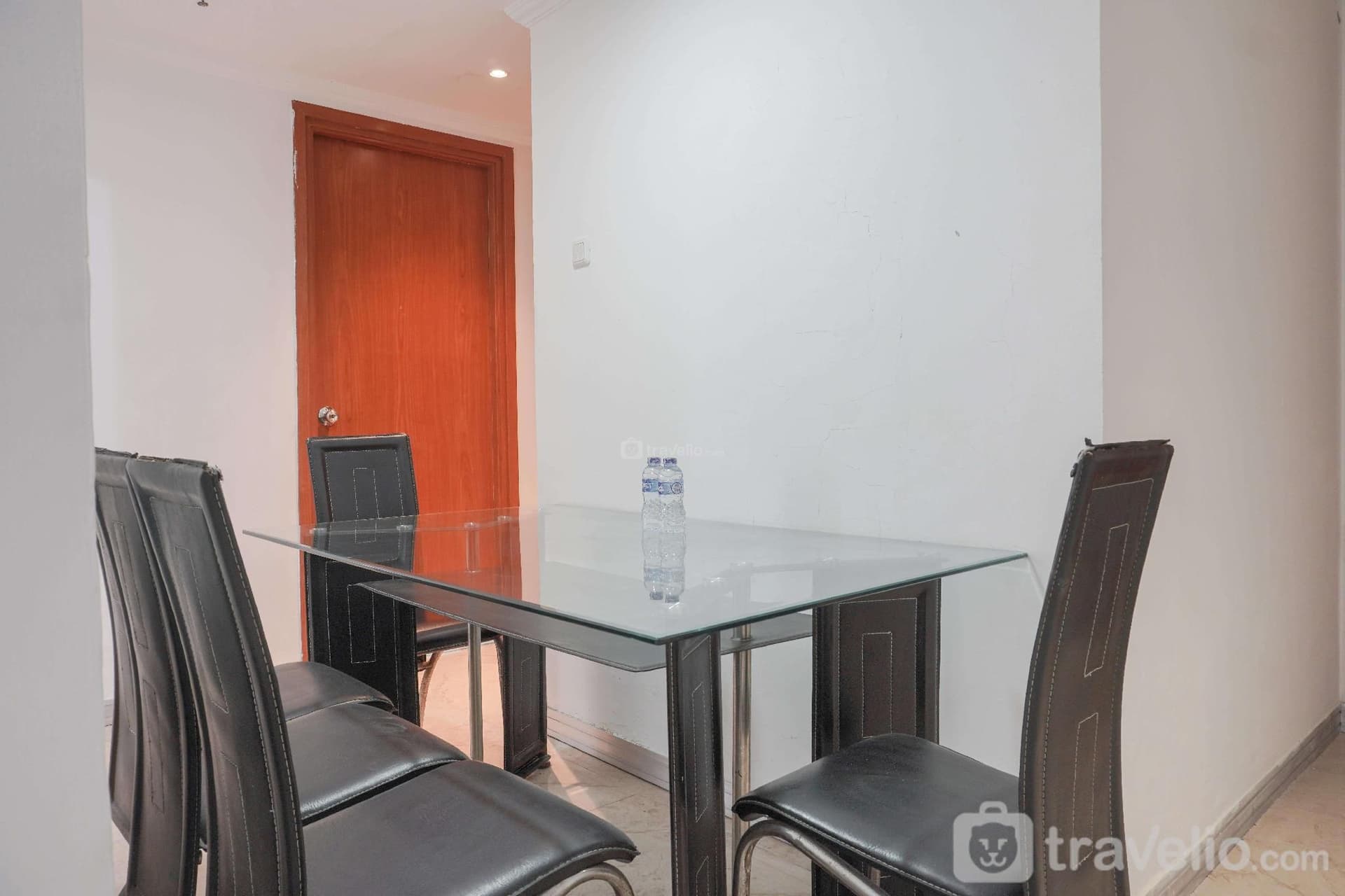 ที่พัก 3 ห้องนอนสุดแสนสบายที่ พระบรมมหาราชวังเกมาโยรัน โดย ทราเวลลิโอ ที่พัก 3 ห้องนอนสุดแสนสบายที่ พระบรมมหาราชวังเกมาโยรัน โดย ทราเวลลิโอ