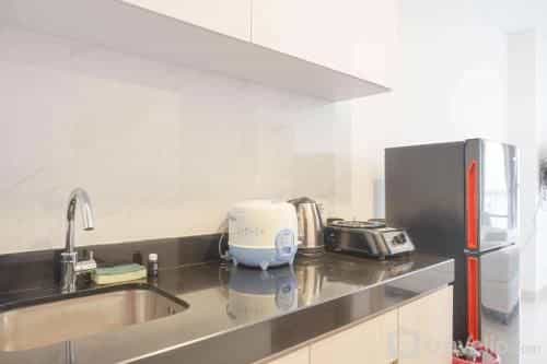 Comfort Warm Studio at Ciputra World 2 By Travelio Comfort Warm Studio at Ciputra World 2 By Travelio