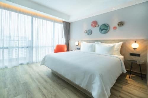 HARRIS Room