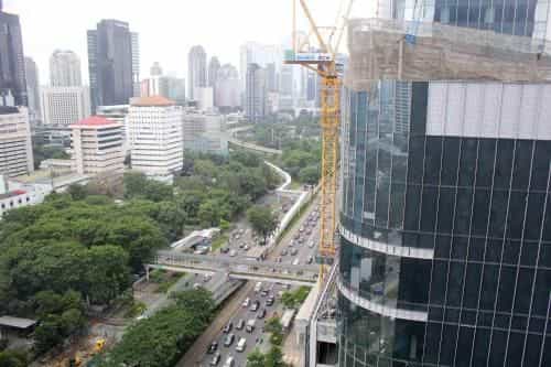 Comfy 2BR at Sudirman Suites near SCBD By Travelio