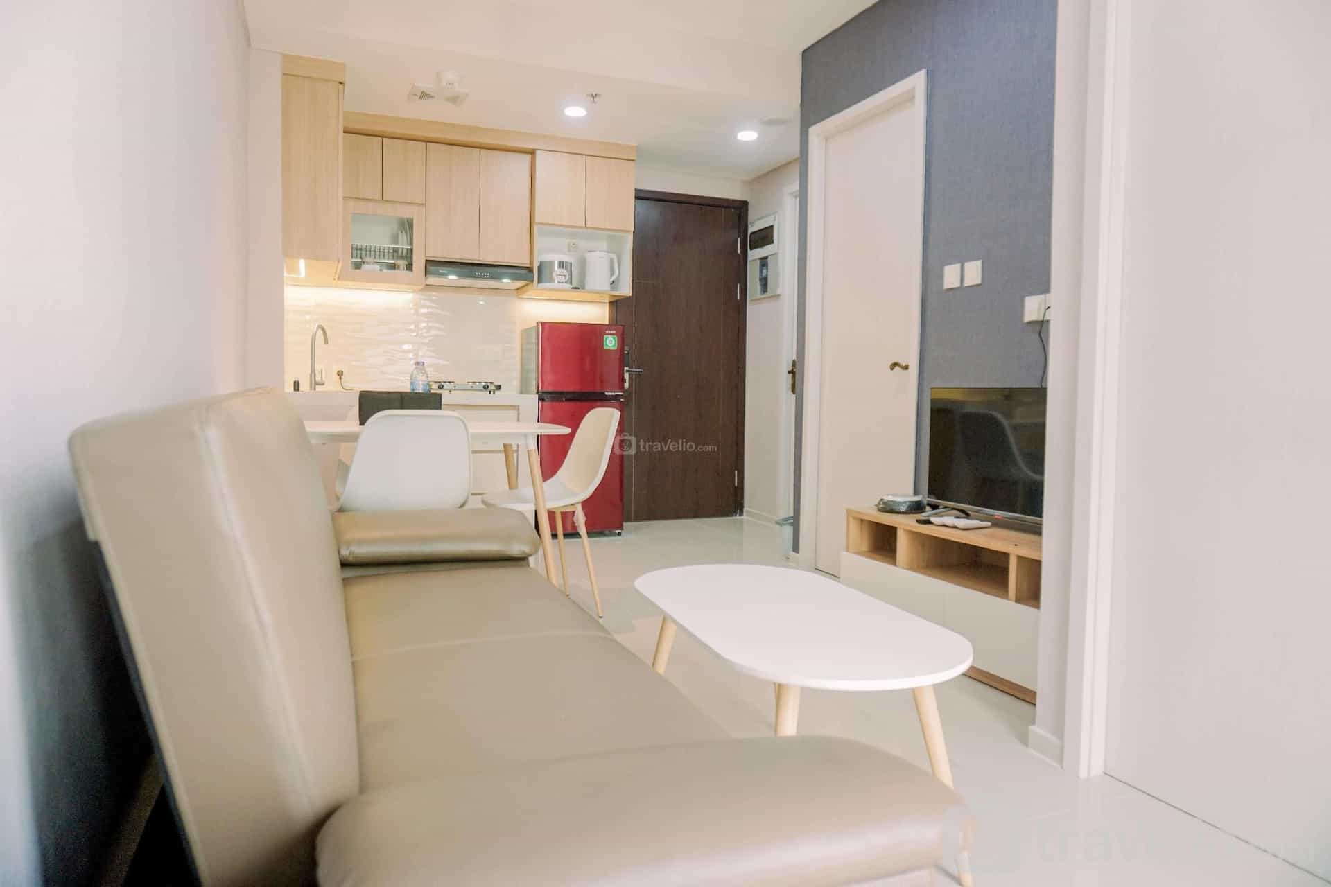 Comfort 1BR at Daan Mogot City By Travelio Comfort 1BR at Daan Mogot City By Travelio