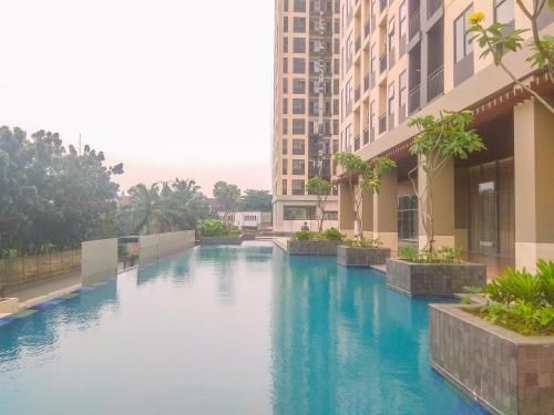 Cozy Studio at Transpark Cibubur Apt By Travelio2