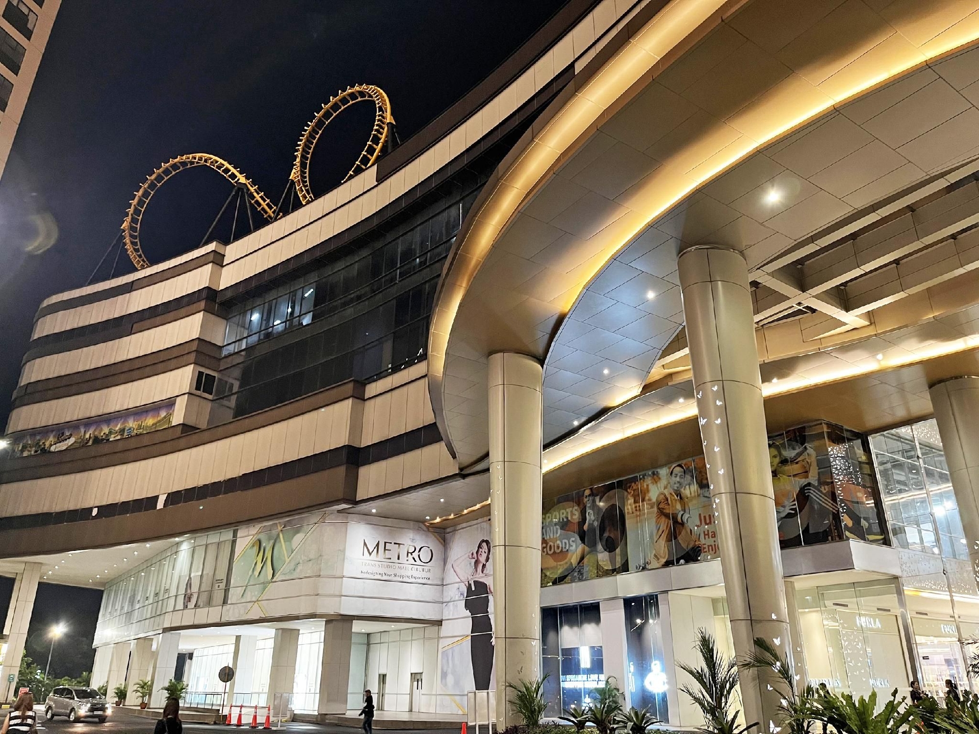 ทรานส์พาร์ค ซิบูบูร์ บาย อิชา รูมส์ (Transpark Cibubur by Icha Rooms)0