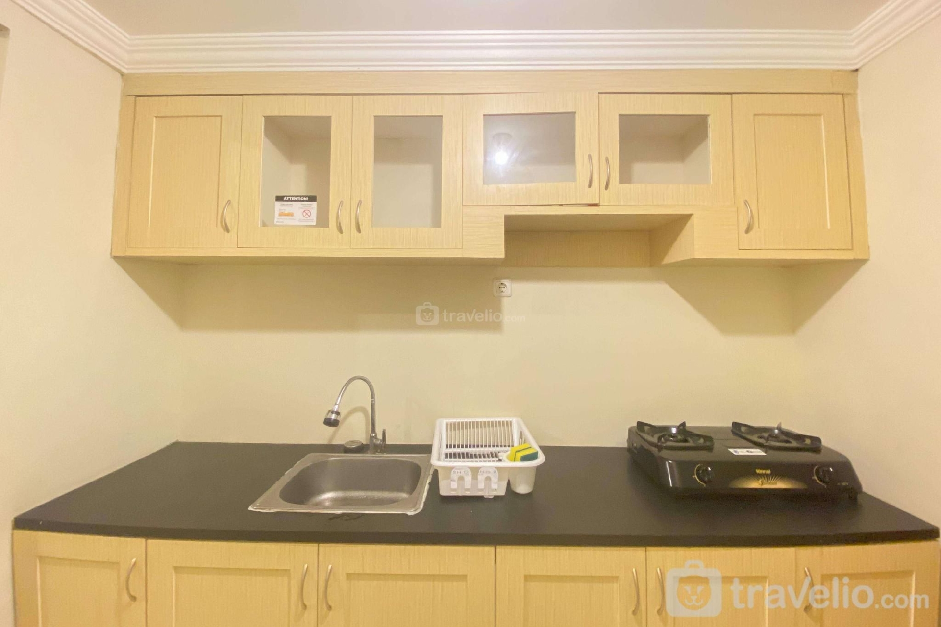 โฮมมี่ 2บีอาร์ แอท แกรนด์ พาเลซ เคมายอรัน บาย ทราเวลลิโอ (Homey 2BR at Grand Palace Kemayoran By Travelio)3