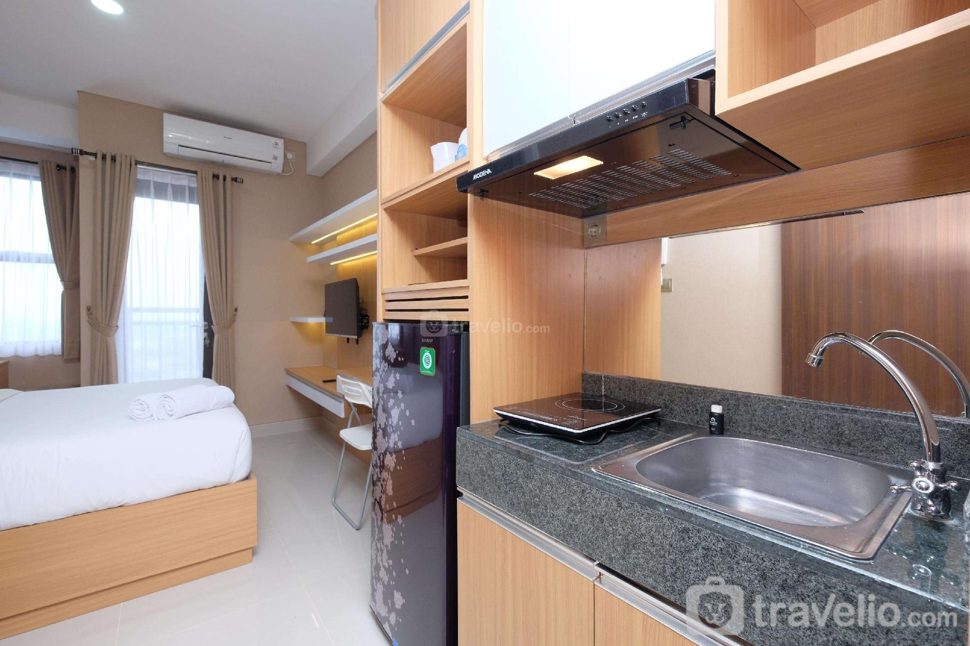 ไนซ์ คอมฟี สตูดิโอ แอท ทรานส์พาร์ค ซิบุบุร์ บาย ทราเวลลิโอ (Nice Comfy Studio at Transpark Cibubur By Travelio)3