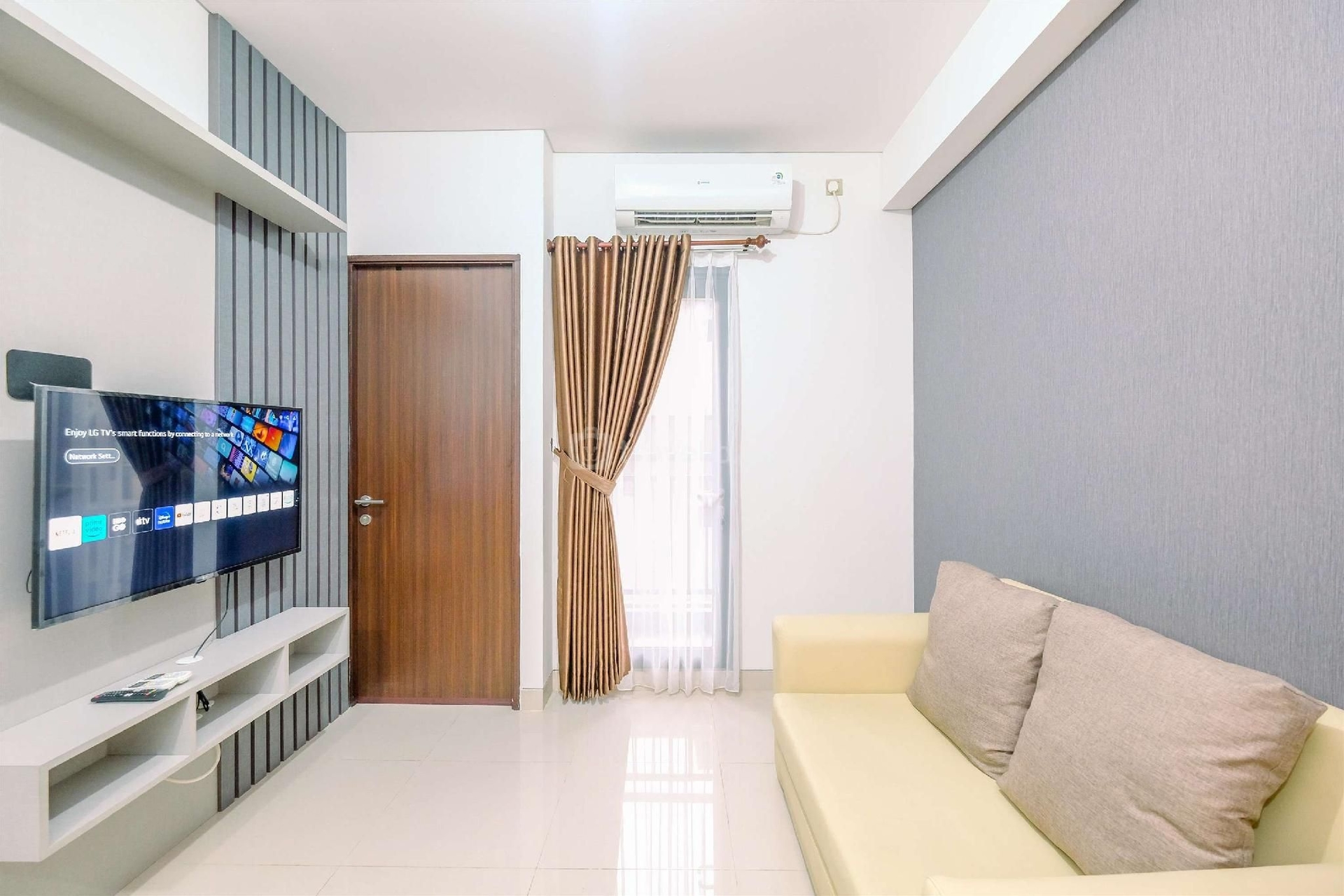 กู๊ด ไนซ์ 2บีอาร์ แอท ทรานส์พาร์ค ซิบุบุร์ อพาร์ตเมนต์ บาย ทราเวลลิโอ (Good Nice 2BR at Transpark Cibubur Apt By Travelio)3
