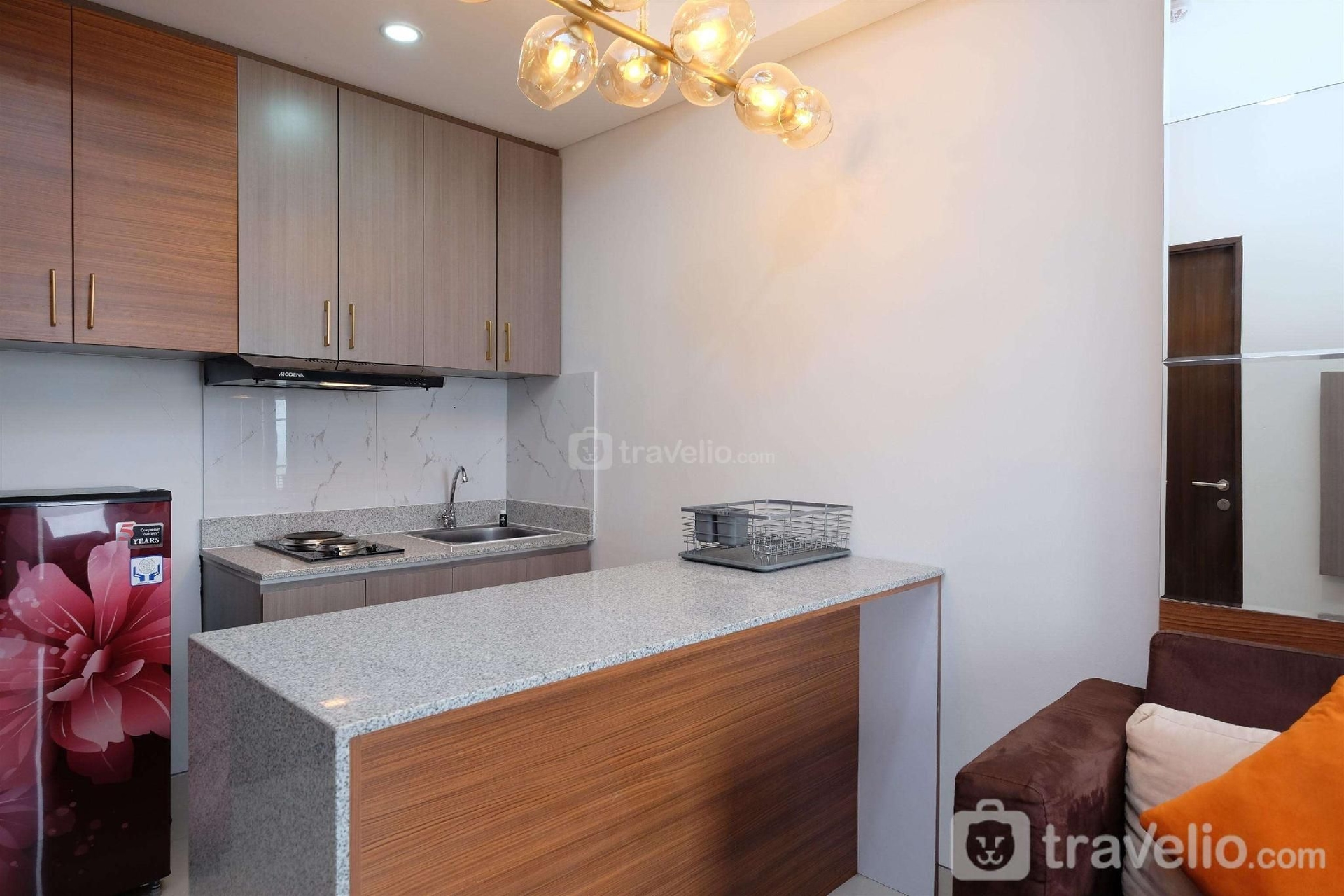 ไนซ์ คอมฟอร์ท 2บีอาร์ แอท ทรานส์พาร์ค ซิบุบุร์ บาย ทราเวลลิโอ (Nice Comfort 2BR at Transpark Cibubur By Travelio)1
