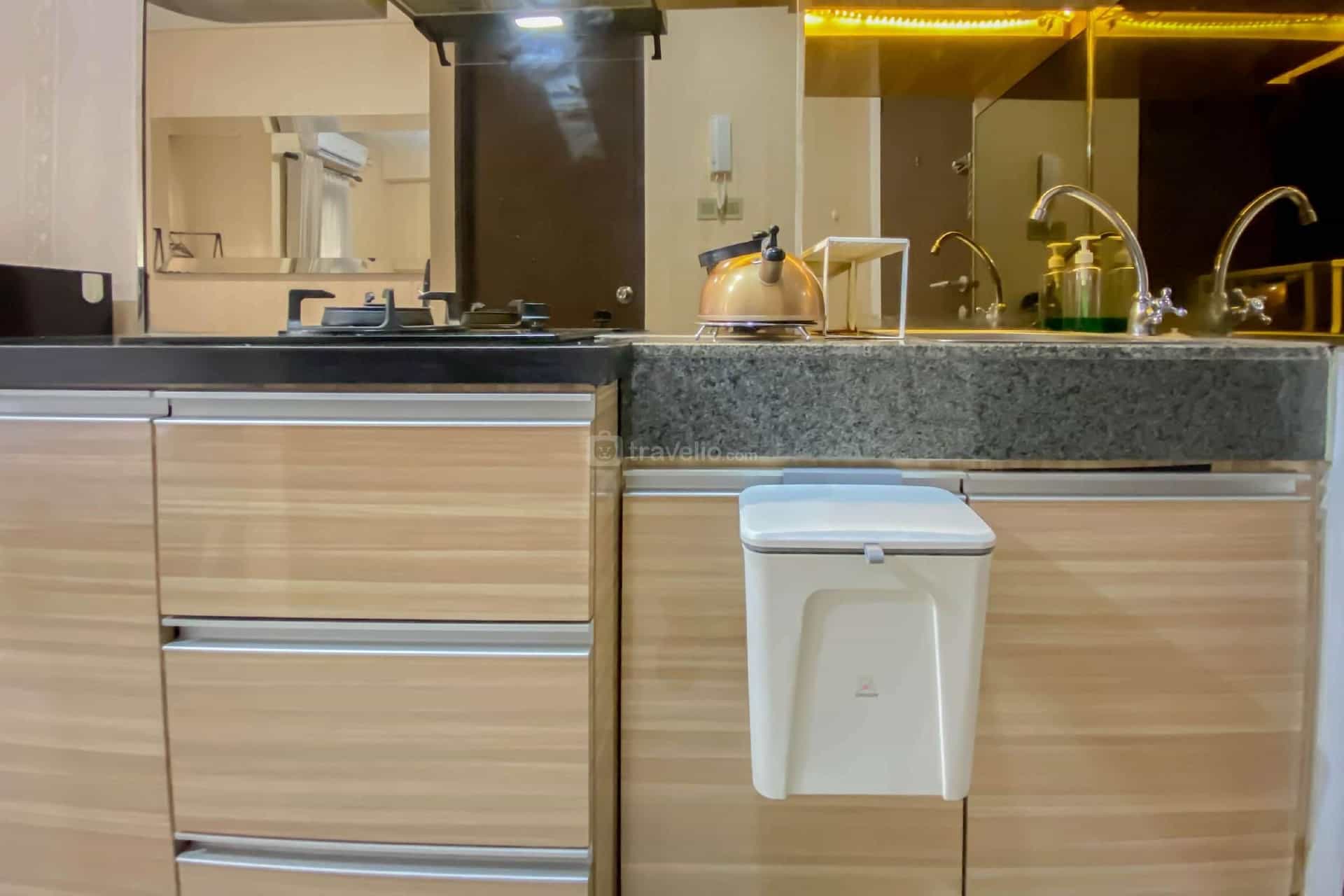 Strategic Studio Transpark Cibubur Apt By Travelio Strategic Studio Transpark Cibubur Apt By Travelio