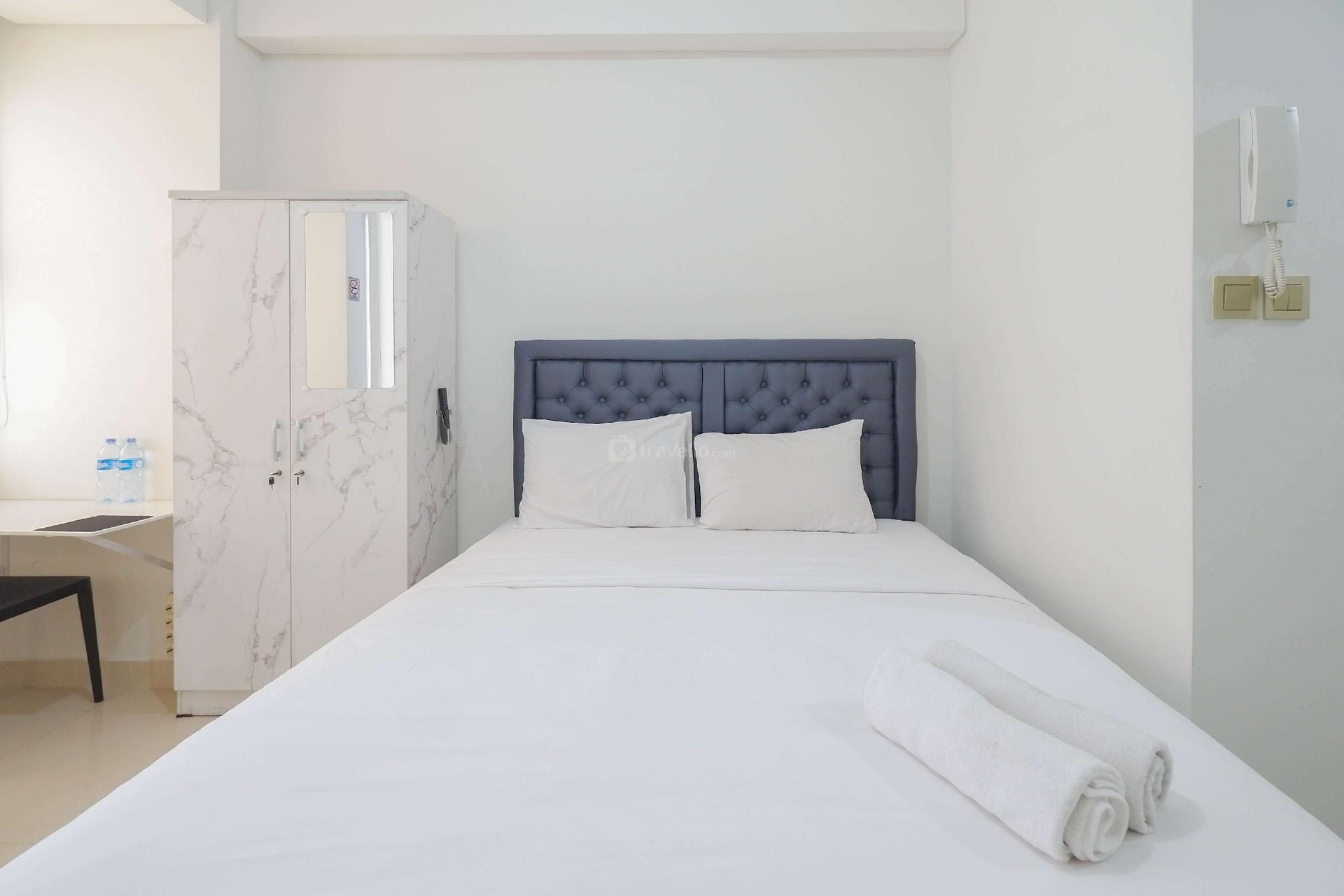 GreatDeal Studio Transpark Cibubur Apt By Travelio4