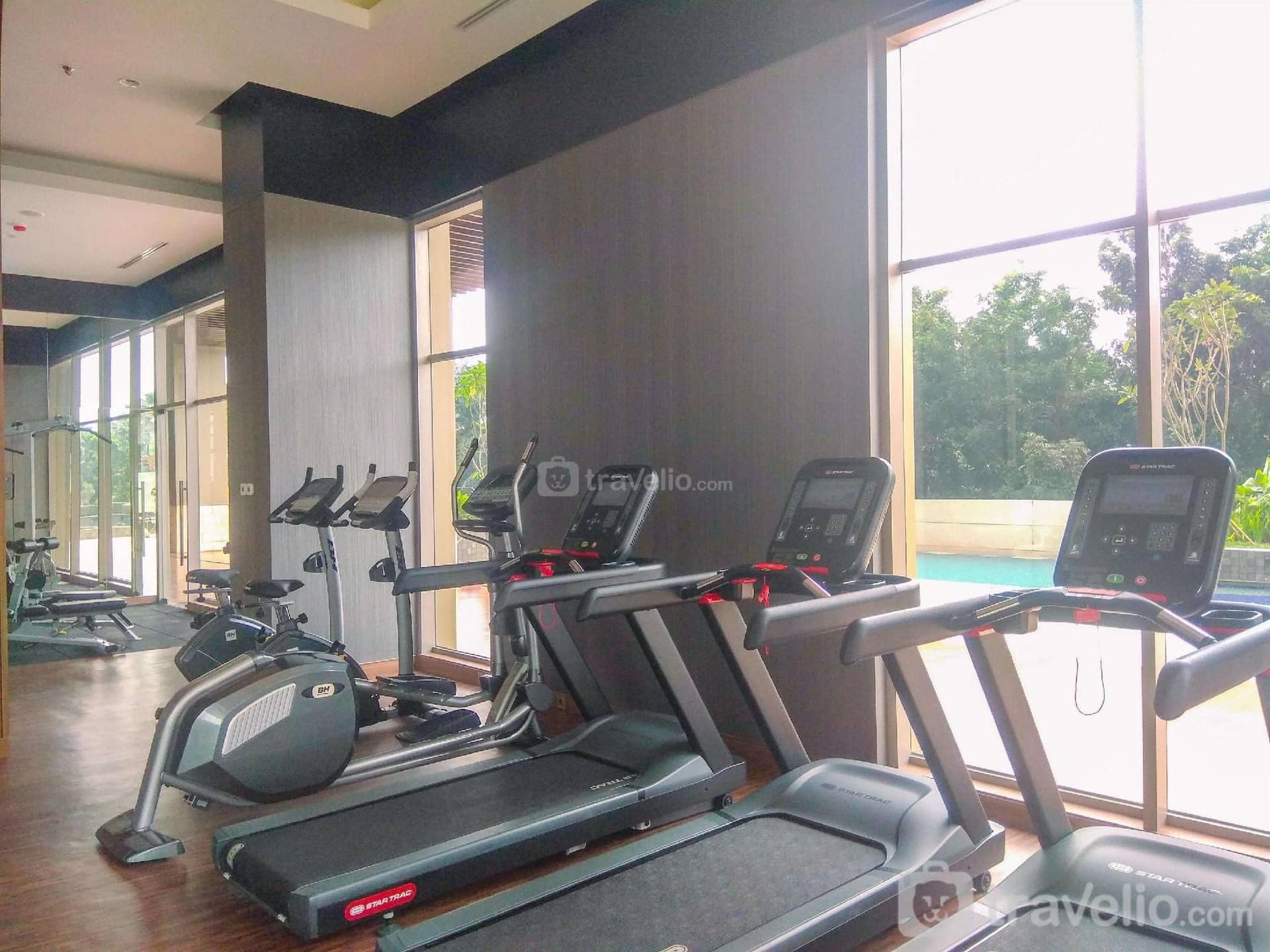 Elegant Studio at Transpark Cibubur By Travelio Elegant Studio at Transpark Cibubur By Travelio