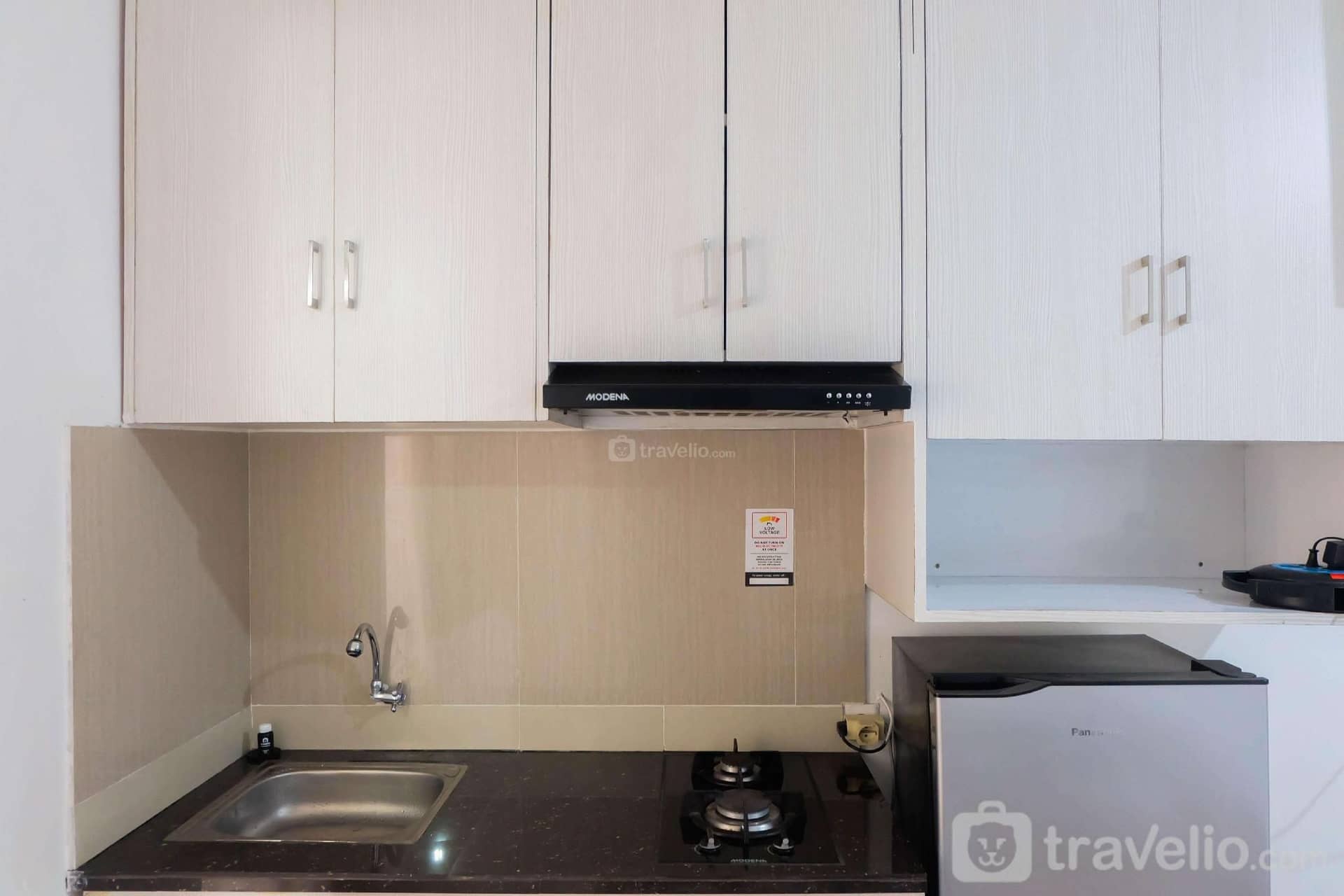 Tidy Studio Apartment at Bassura City By Travelio Tidy Studio Apartment at Bassura City By Travelio