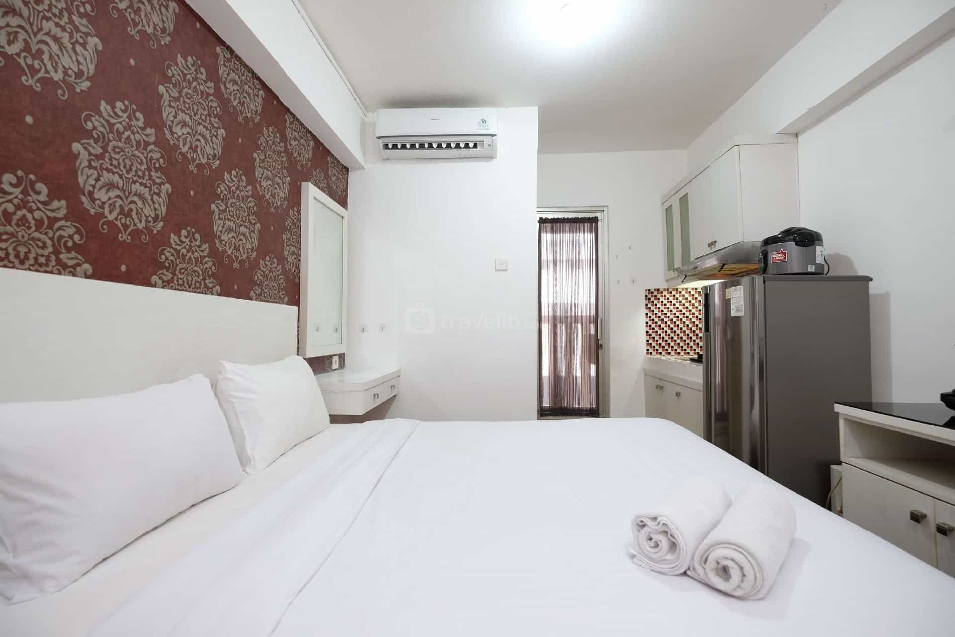 Homey Furnished Studio Green Bay Pluit By Travelio Homey Furnished Studio Green Bay Pluit By Travelio