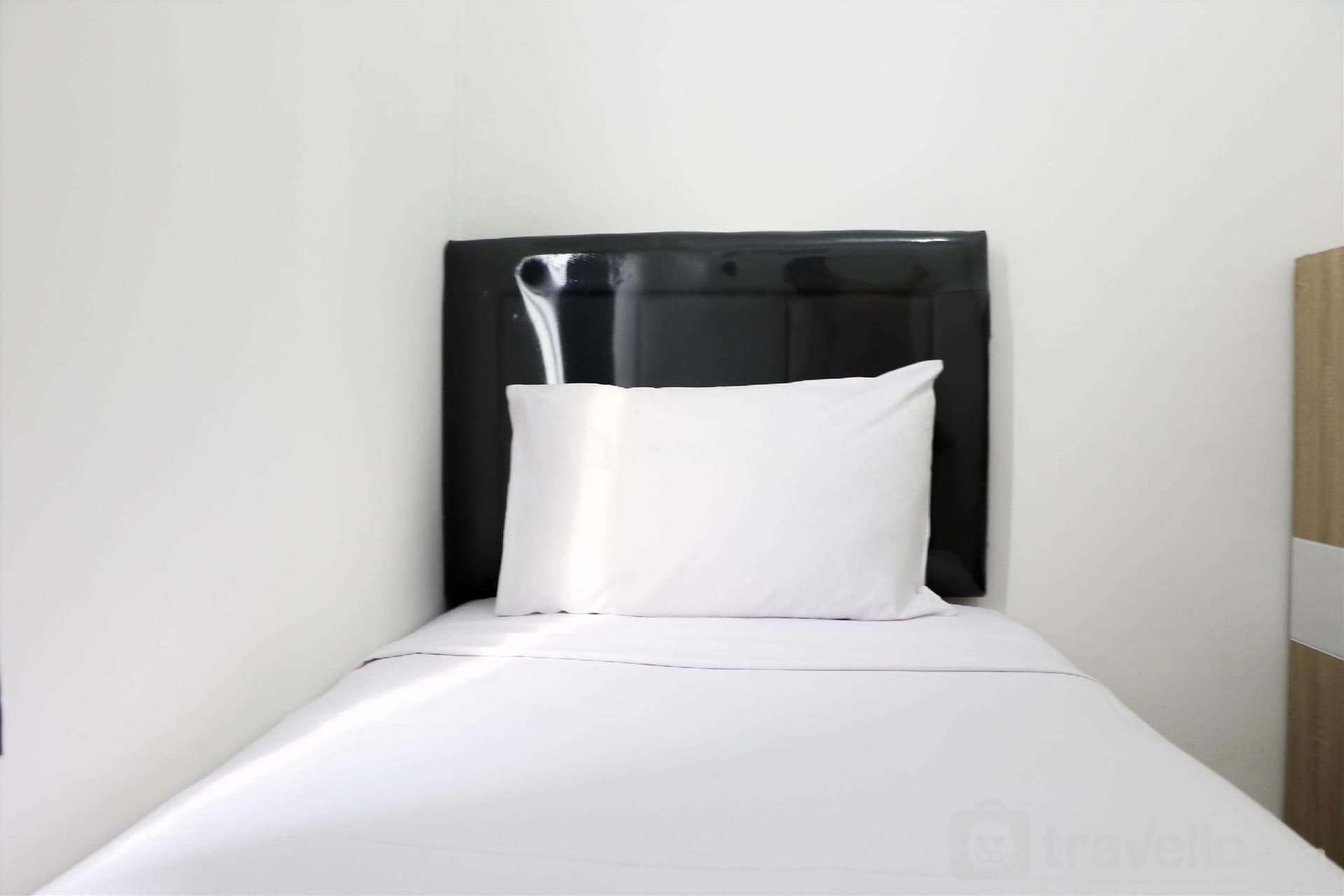 Cozy Stay 3BR Bassura City near Mall By Travelio Cozy Stay 3BR Bassura City near Mall By Travelio