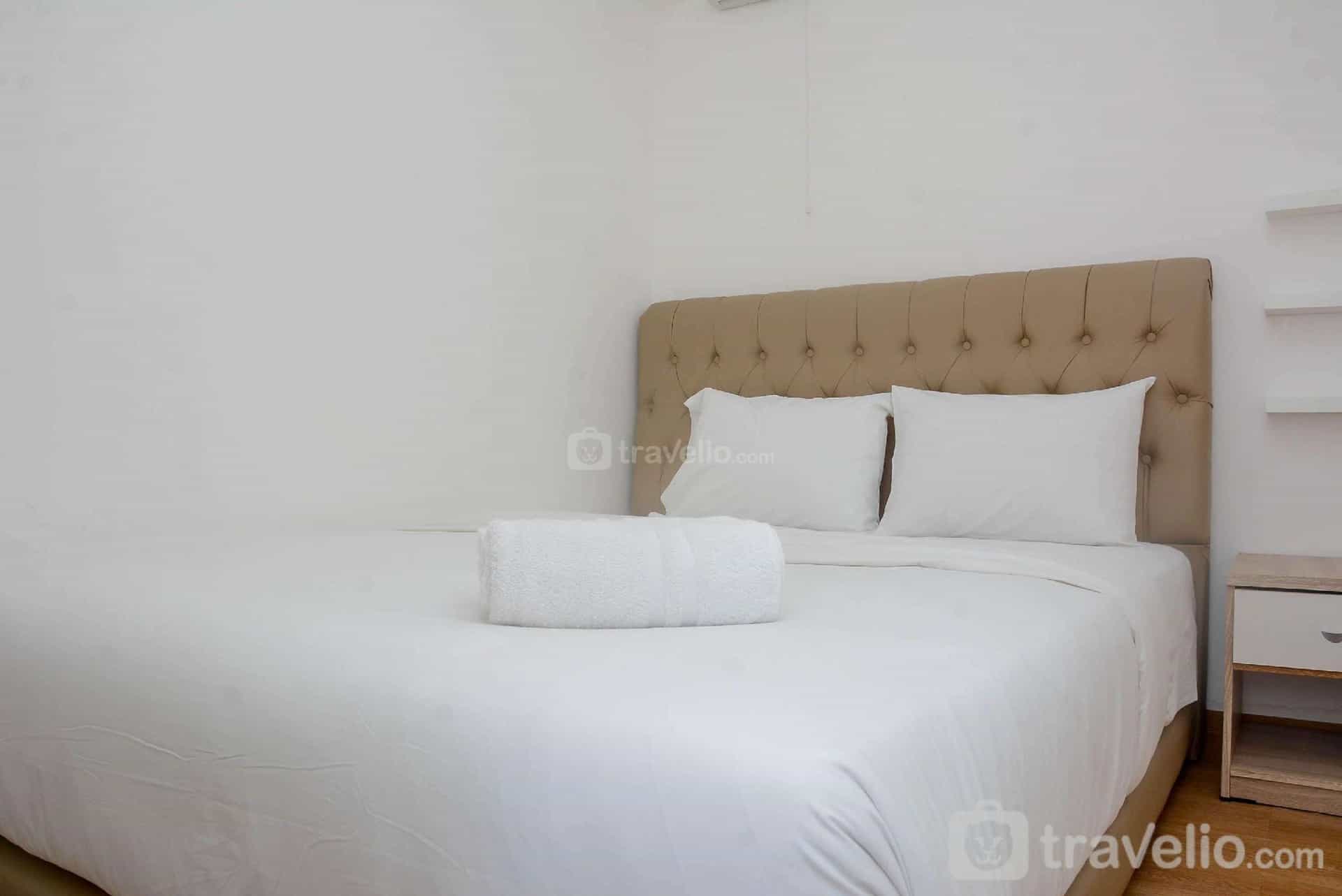 Gorgeous and Cozy 2BR at Bassura City By Travelio Gorgeous and Cozy 2BR at Bassura City By Travelio