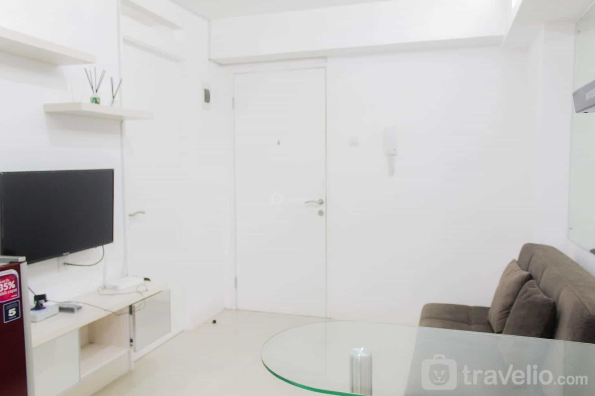Homey 2BR Bassura City near Mall By Travelio Homey 2BR Bassura City near Mall By Travelio