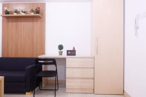 Cozy 2BR Baywalk Green Bay Apartment By Travelio0