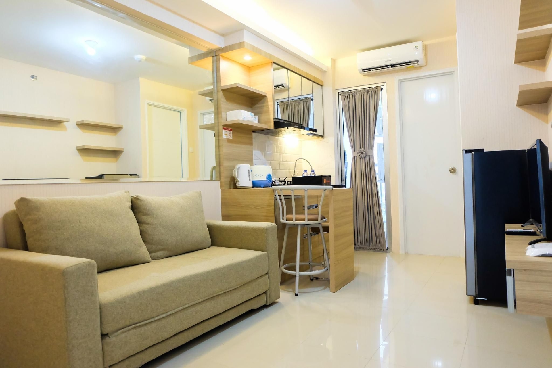 อพาร์ตเมนต์ 2 ห้องนอน 1 ห้องน้ำส่วนตัว ขนาด 34 ตร.ม. – ราวามันกัน (Clean 2BR Bassura City Apartment By Travelio)3
