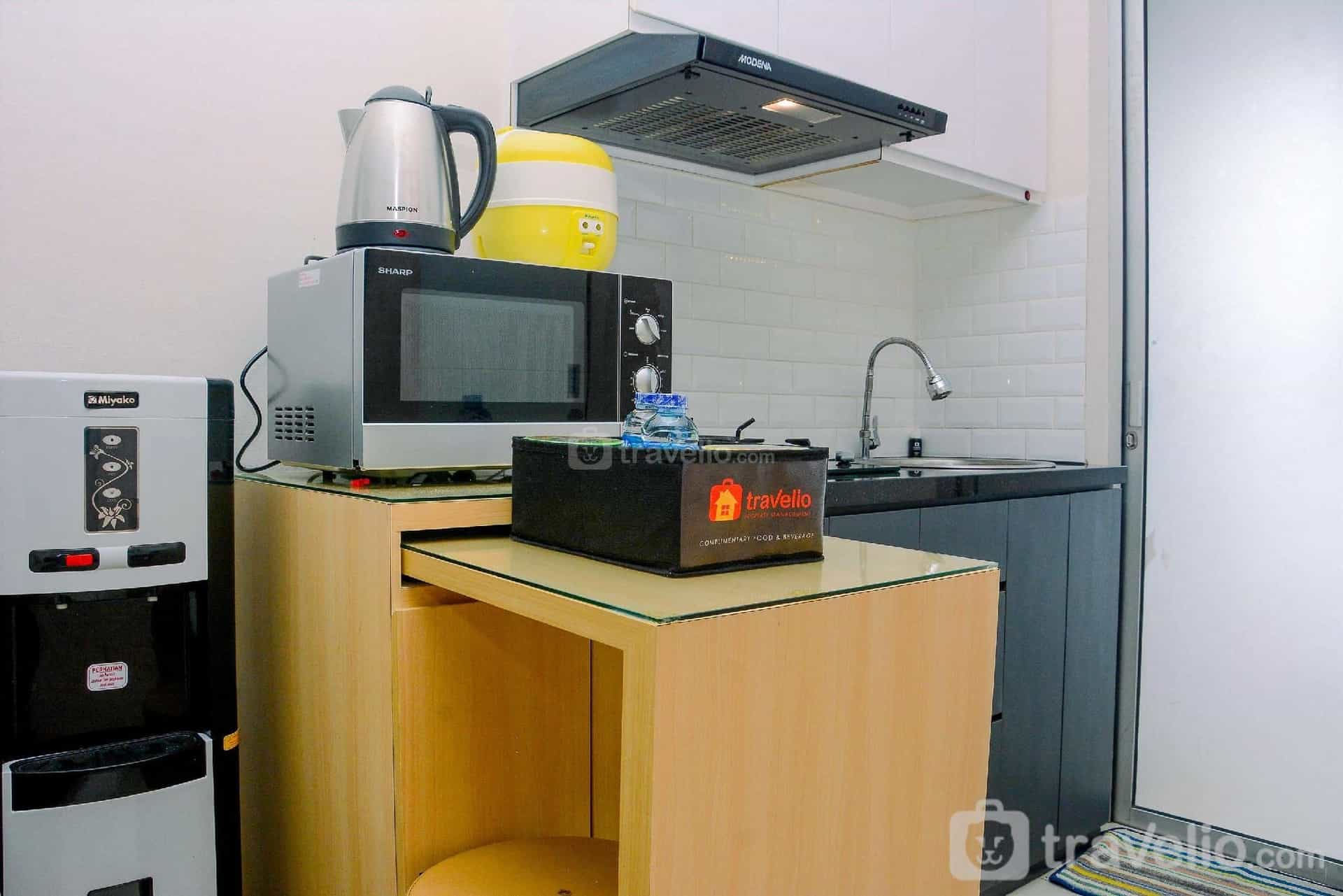 Cozy 2BR above Mall Bassura City Apt By Travellio Cozy 2BR above Mall Bassura City Apt By Travellio