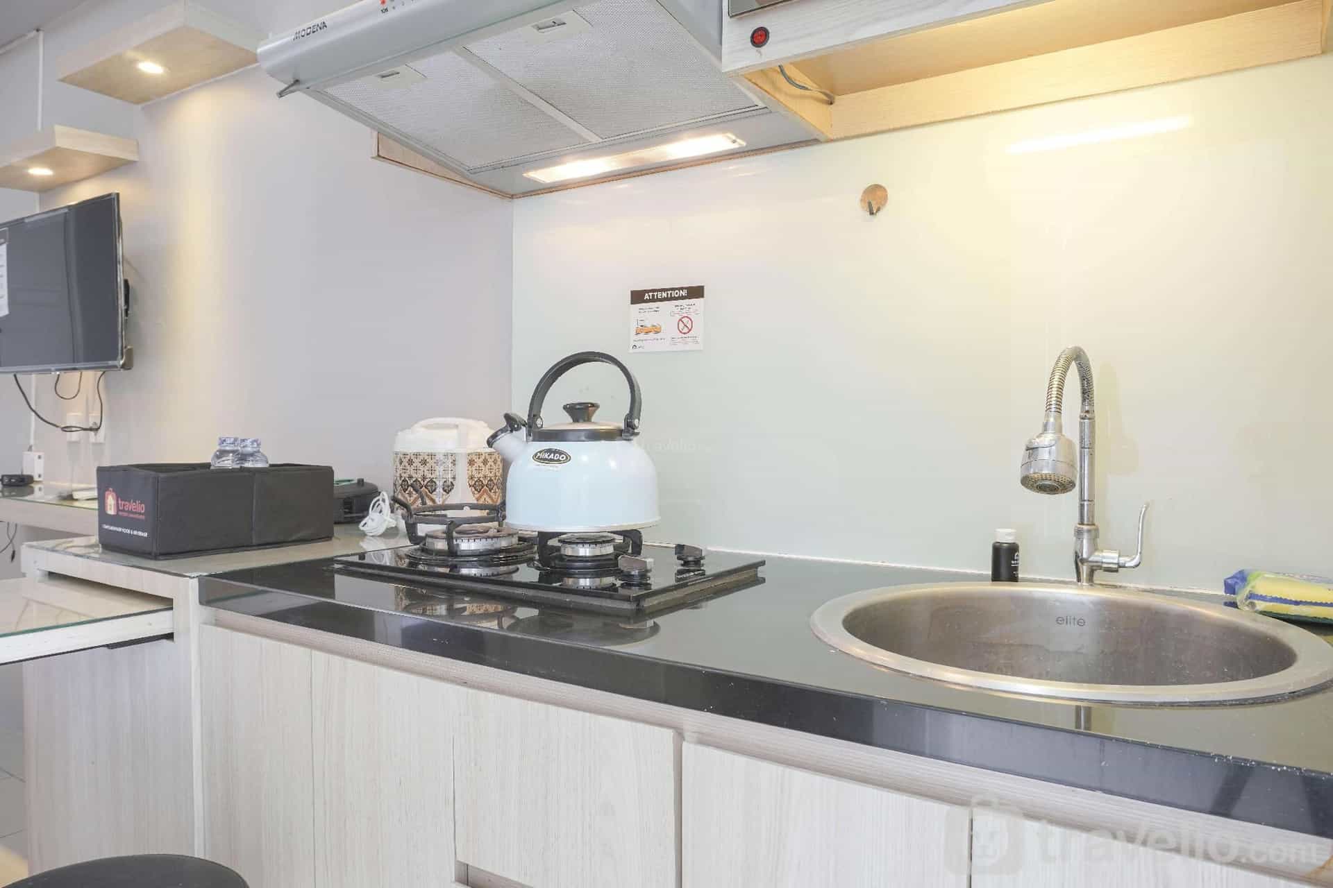 Well Designed Studio at Bassura City By Travelio Well Designed Studio at Bassura City By Travelio