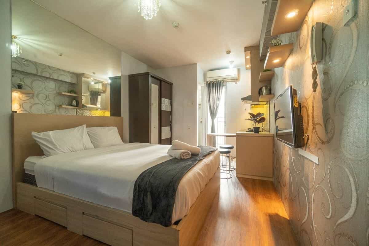 Lovely & safe Studio @Bassura City Netflix & chill Lovely & safe Studio @Bassura City Netflix & chill