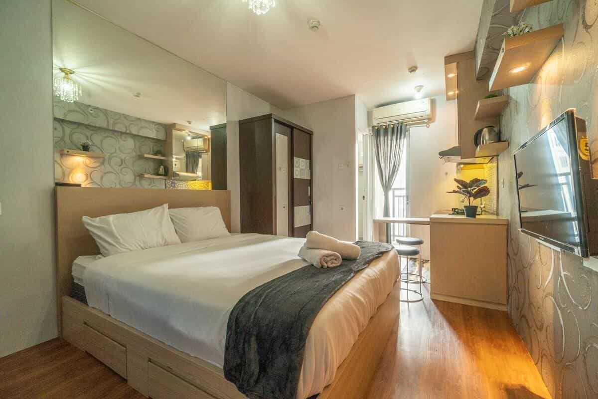 Lovely & safe Studio @Bassura City Netflix & chill Lovely & safe Studio @Bassura City Netflix & chill