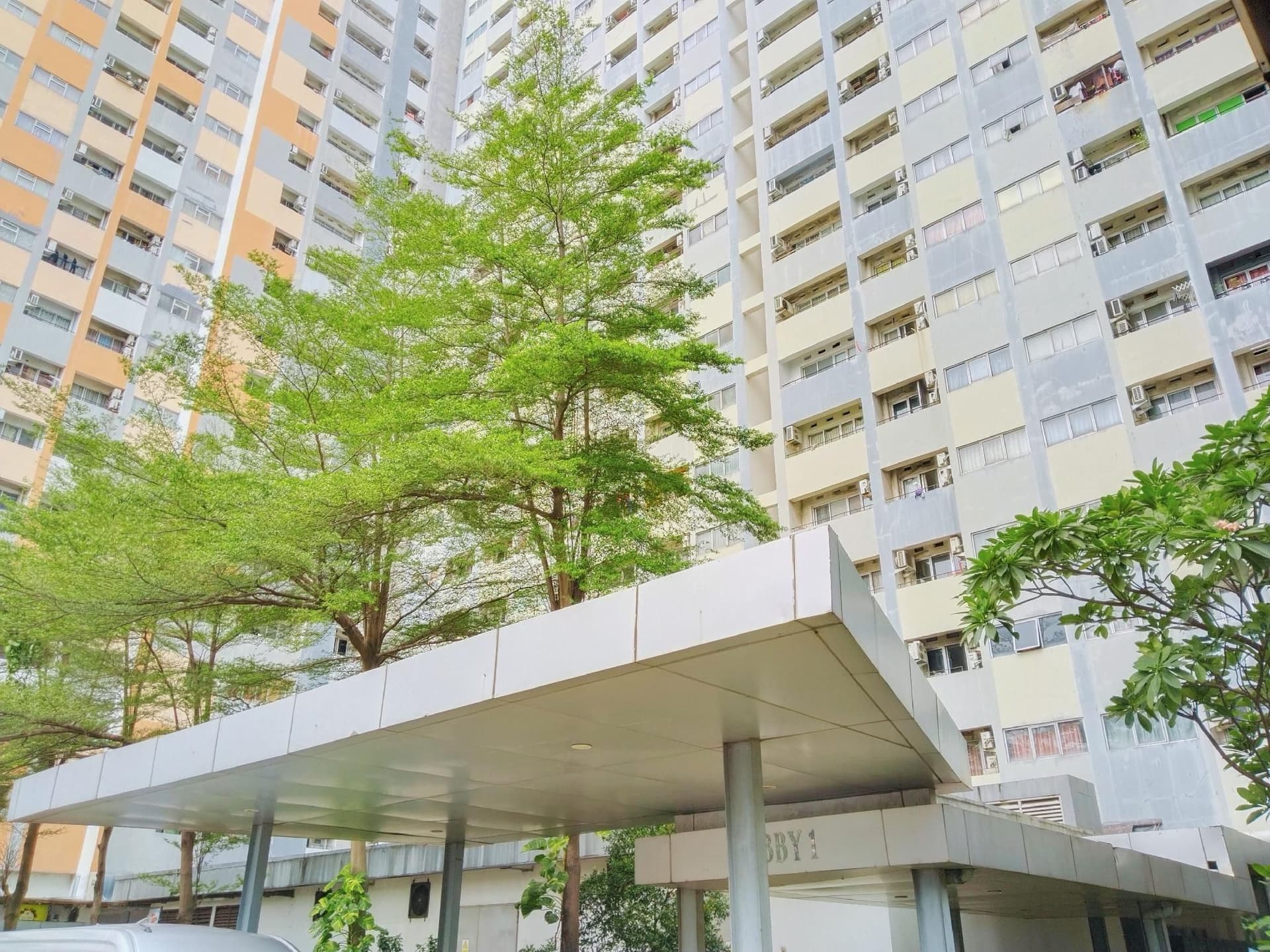 The Royale Sentra Tower Kuning Powered by Cocotel The Royale Sentra Tower Kuning Powered by Cocotel