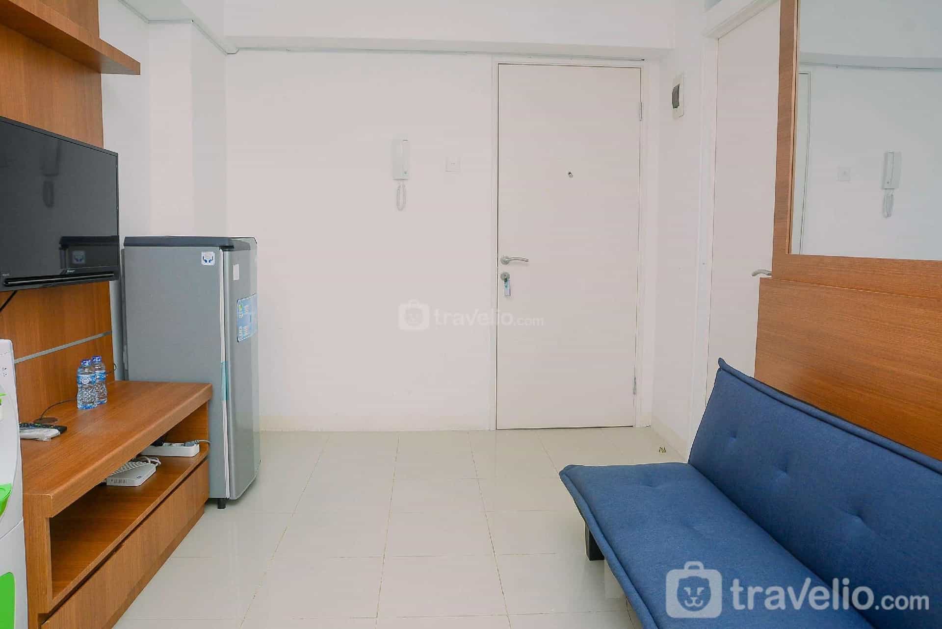 Comfortable 2BR Bassura City Apartment By Travelio Comfortable 2BR Bassura City Apartment By Travelio