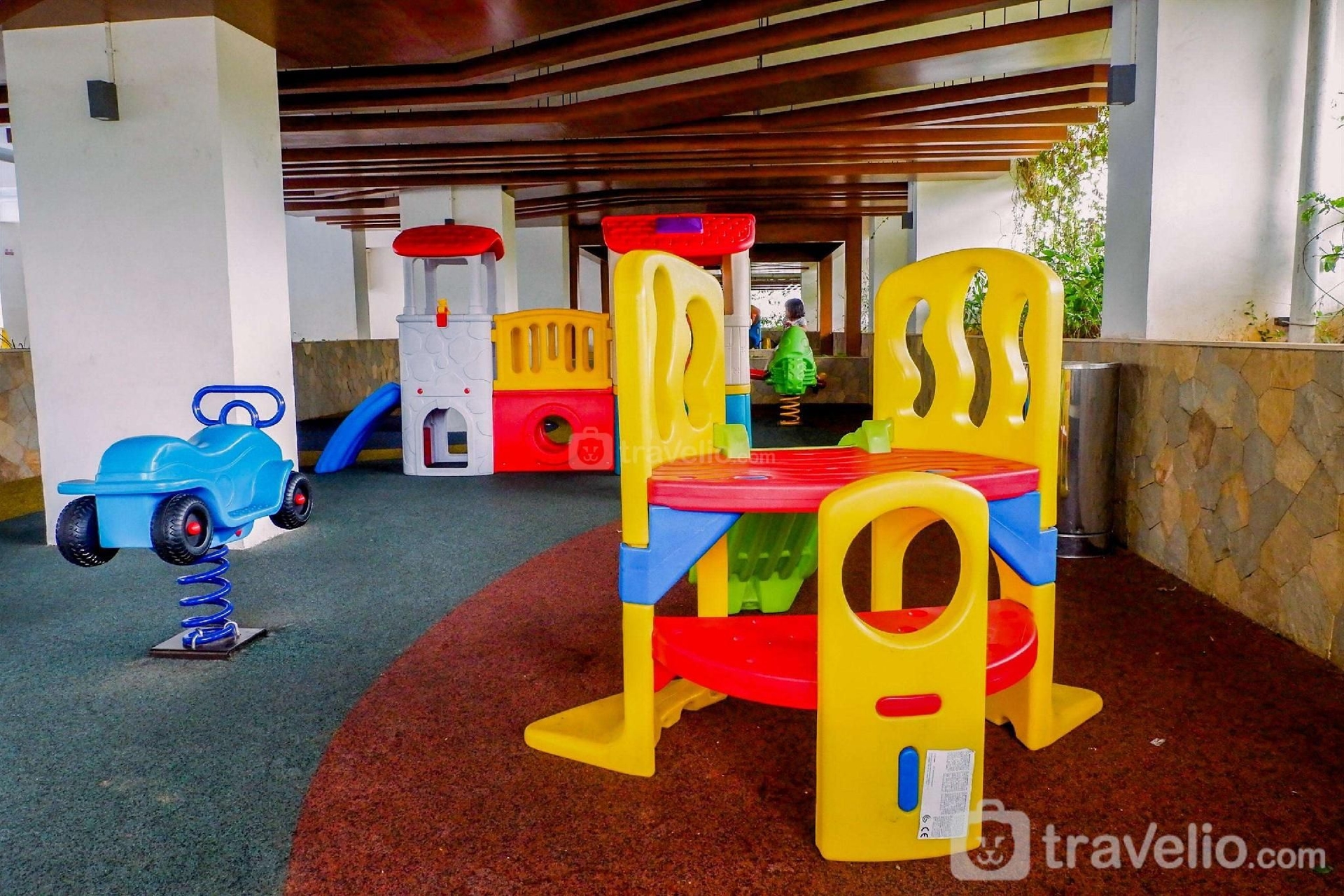 Comfortable 2BR Bassura City Apartment By Travelio0